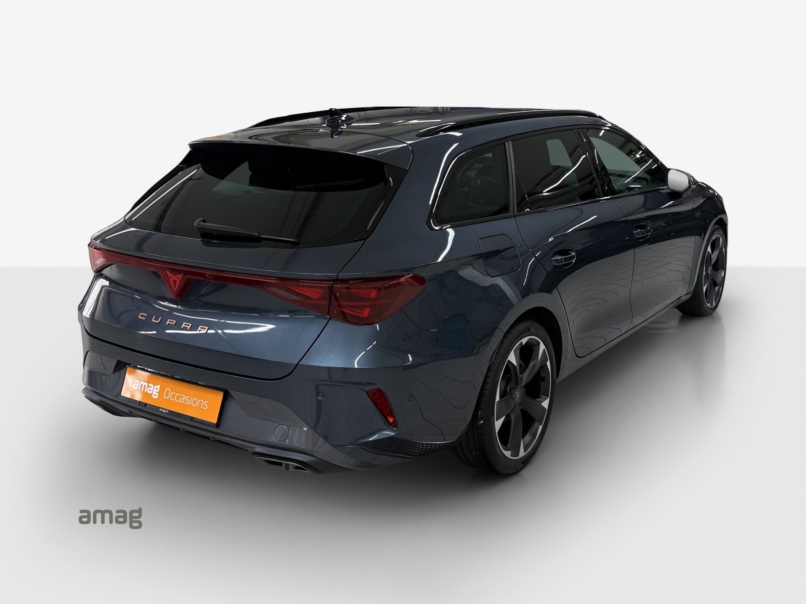 CUPRA LEON ST 1.5 eTSI DSG-image-4
