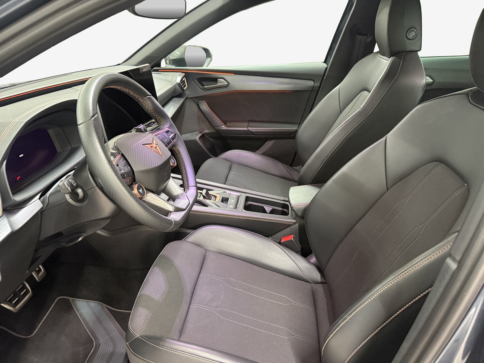 CUPRA LEON ST 1.5 eTSI DSG-image-7