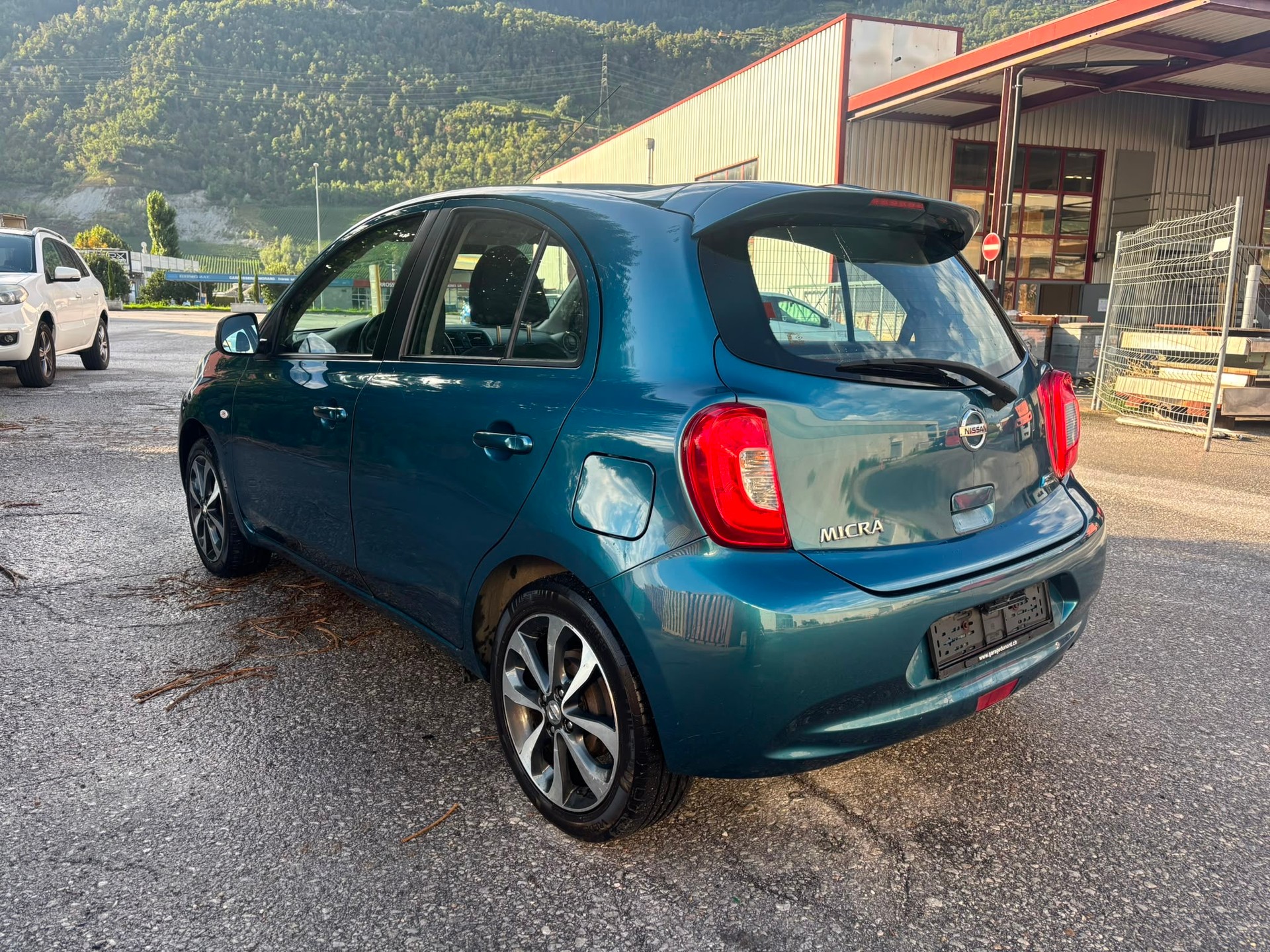 NISSAN Micra 1.2 DIG-S acenta-image-6