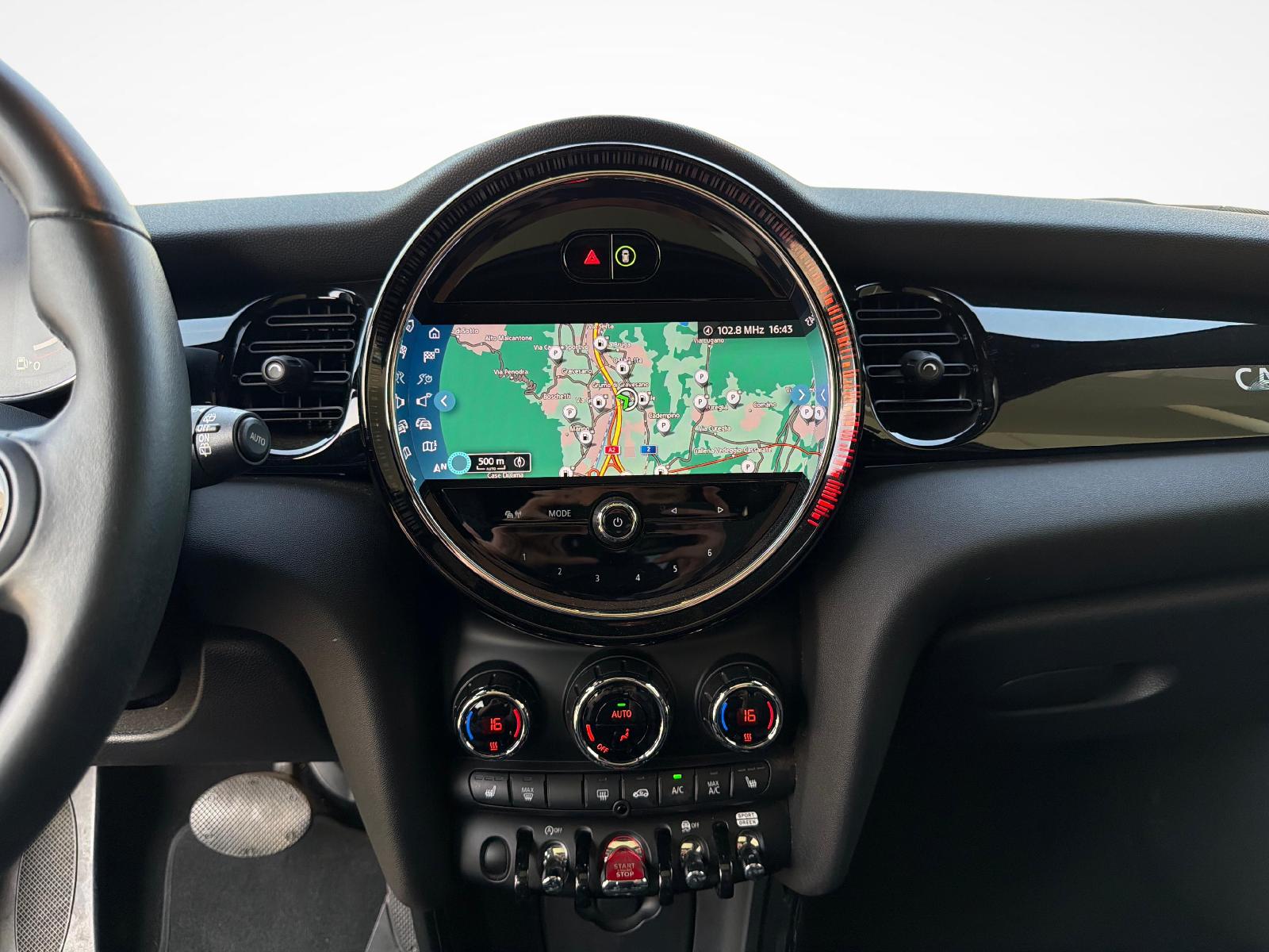 MINI F56 1.5i Cooper-image-14