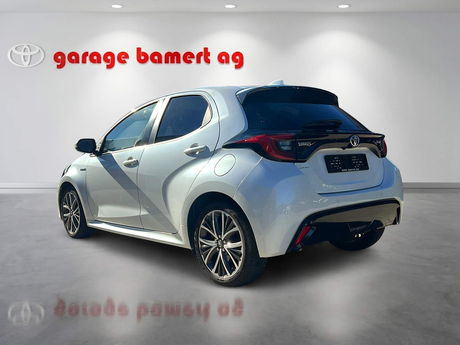 TOYOTA Yaris 1.5 VVT-i HSD Premium-image-3