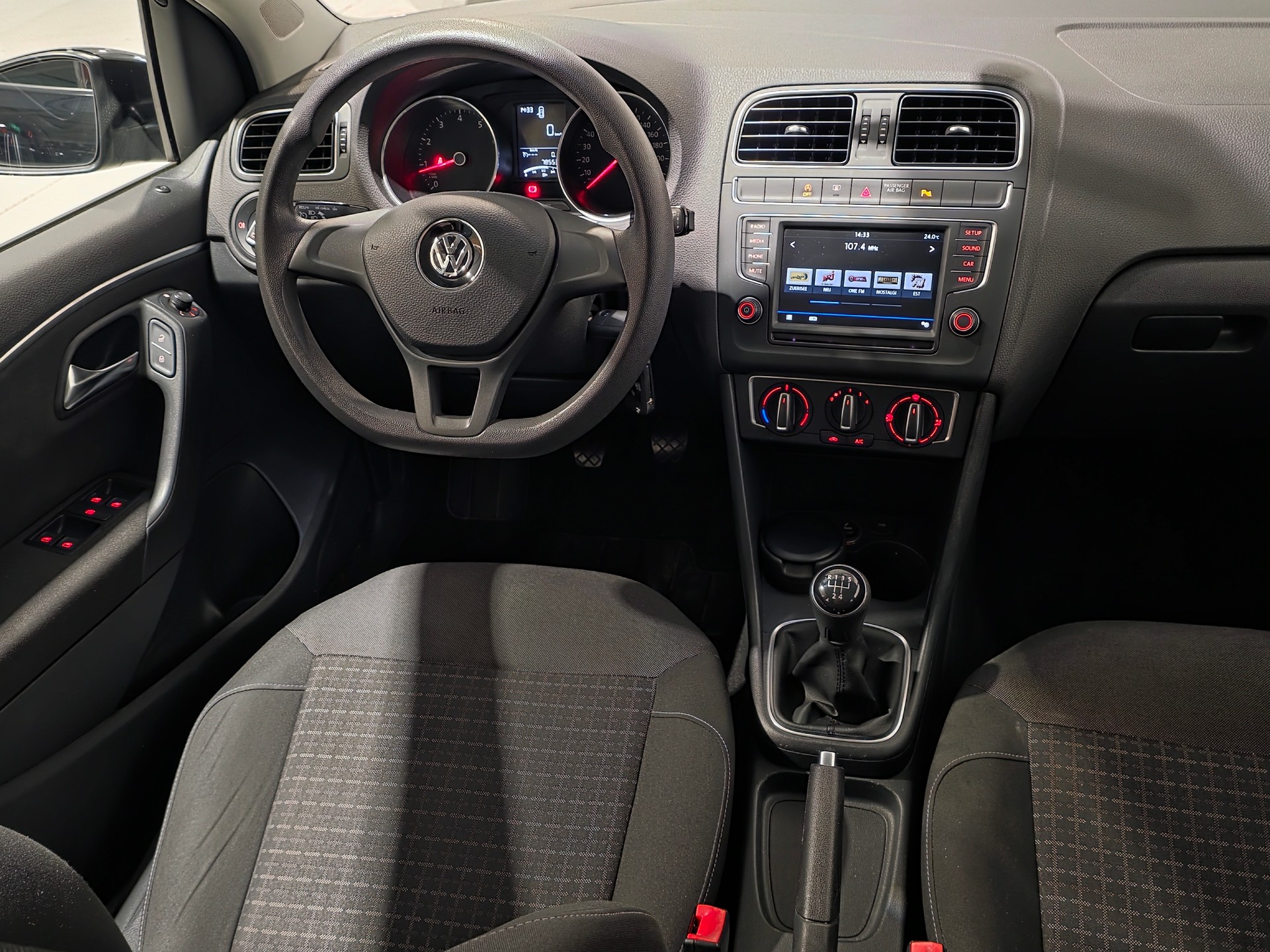 VW Polo 1.2 TSI BMT Comfortline-image-5