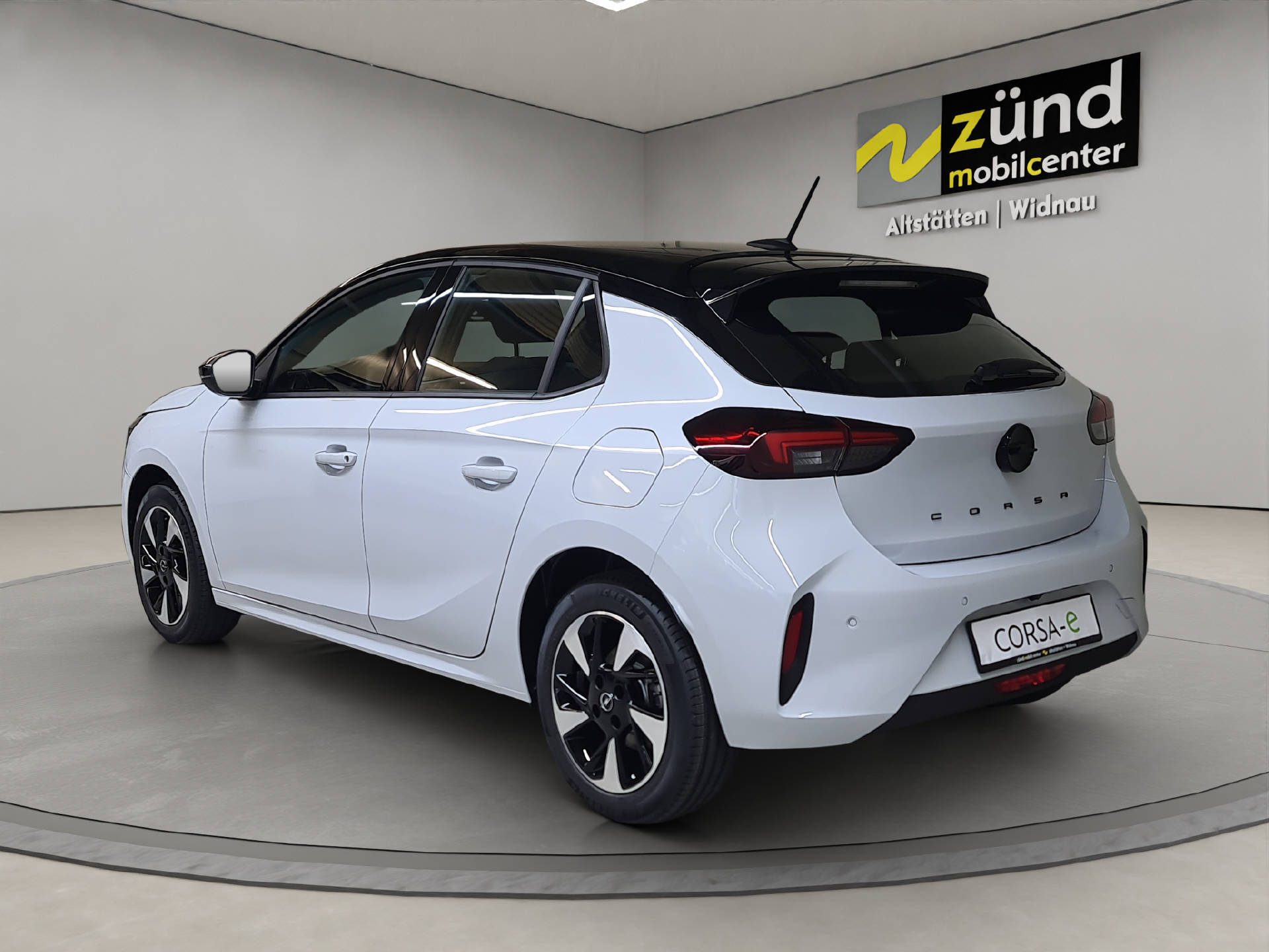 OPEL Corsa-e Viva-image-2