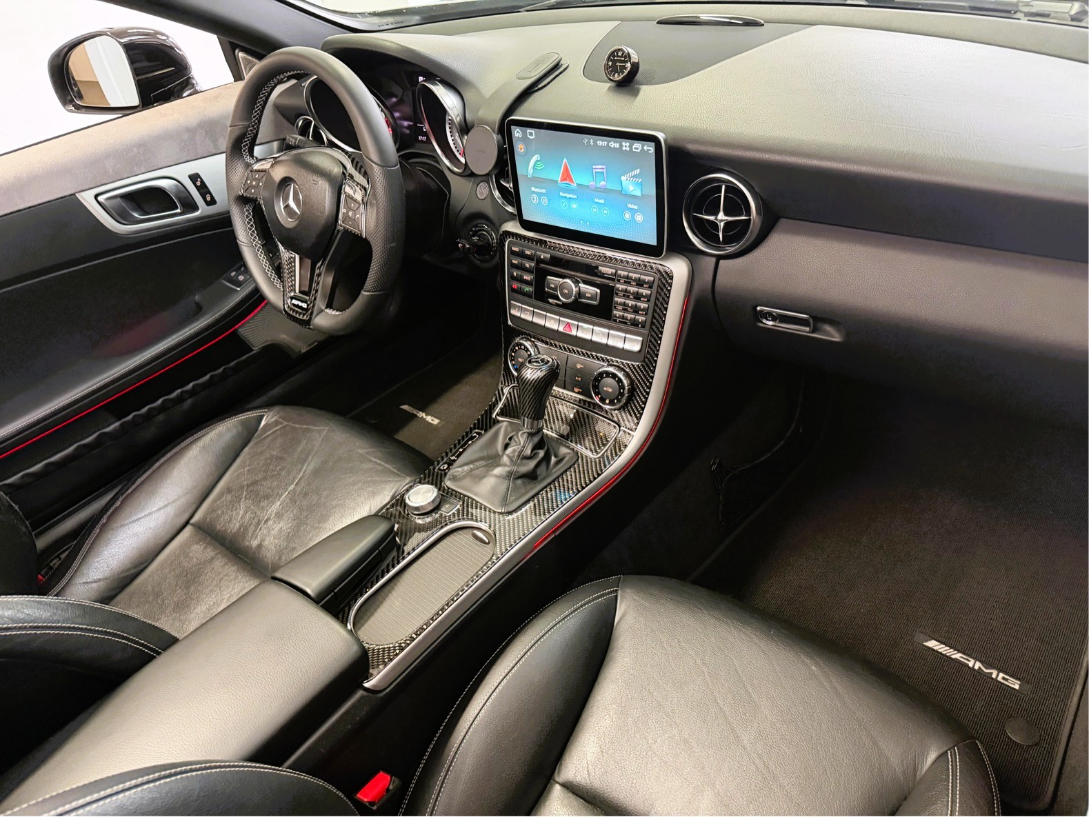 MERCEDES-BENZ SLK 200 7G-Tronic-image-11