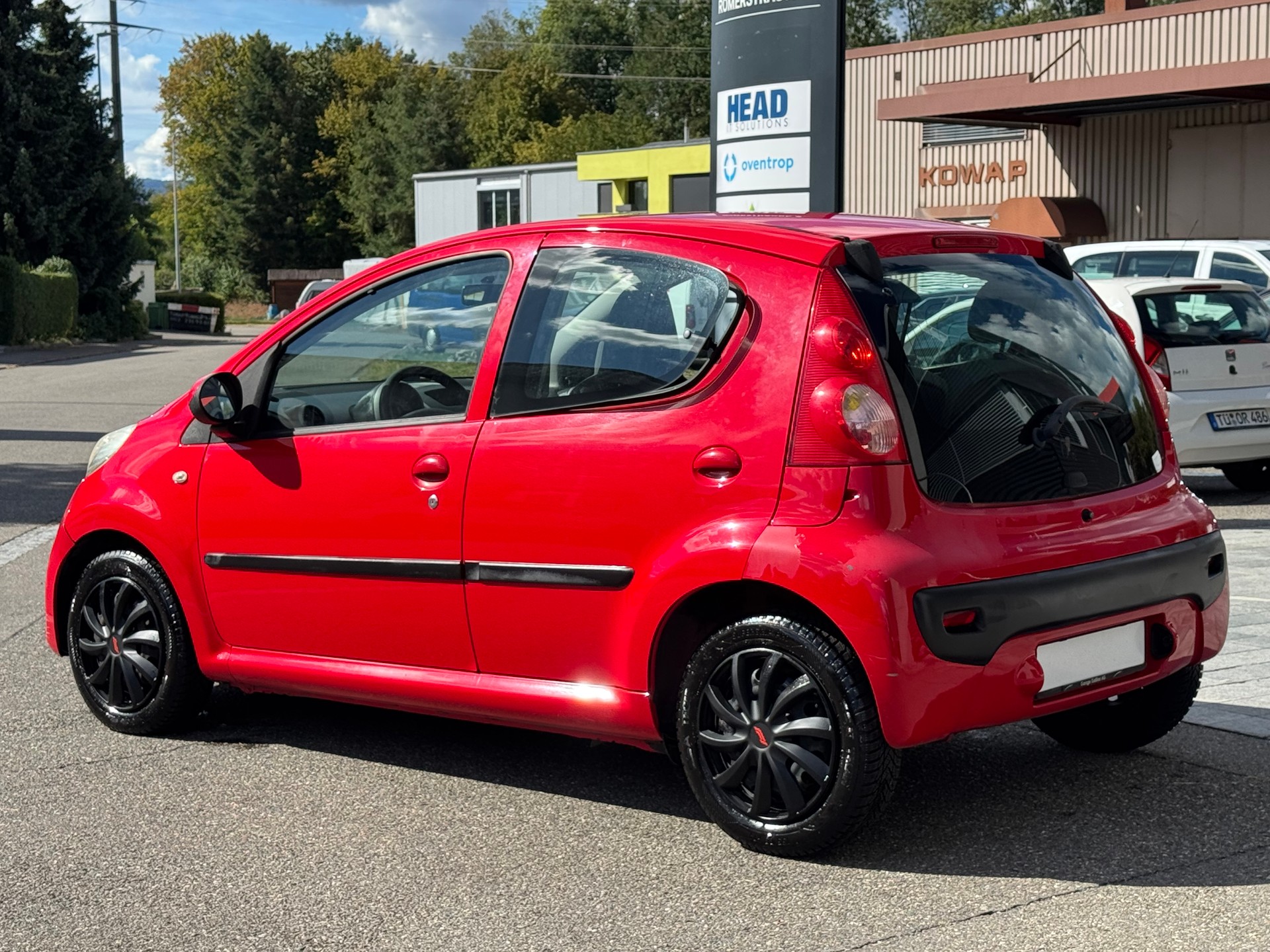 PEUGEOT 107 1.0 City Move 2-Tronic-image-2