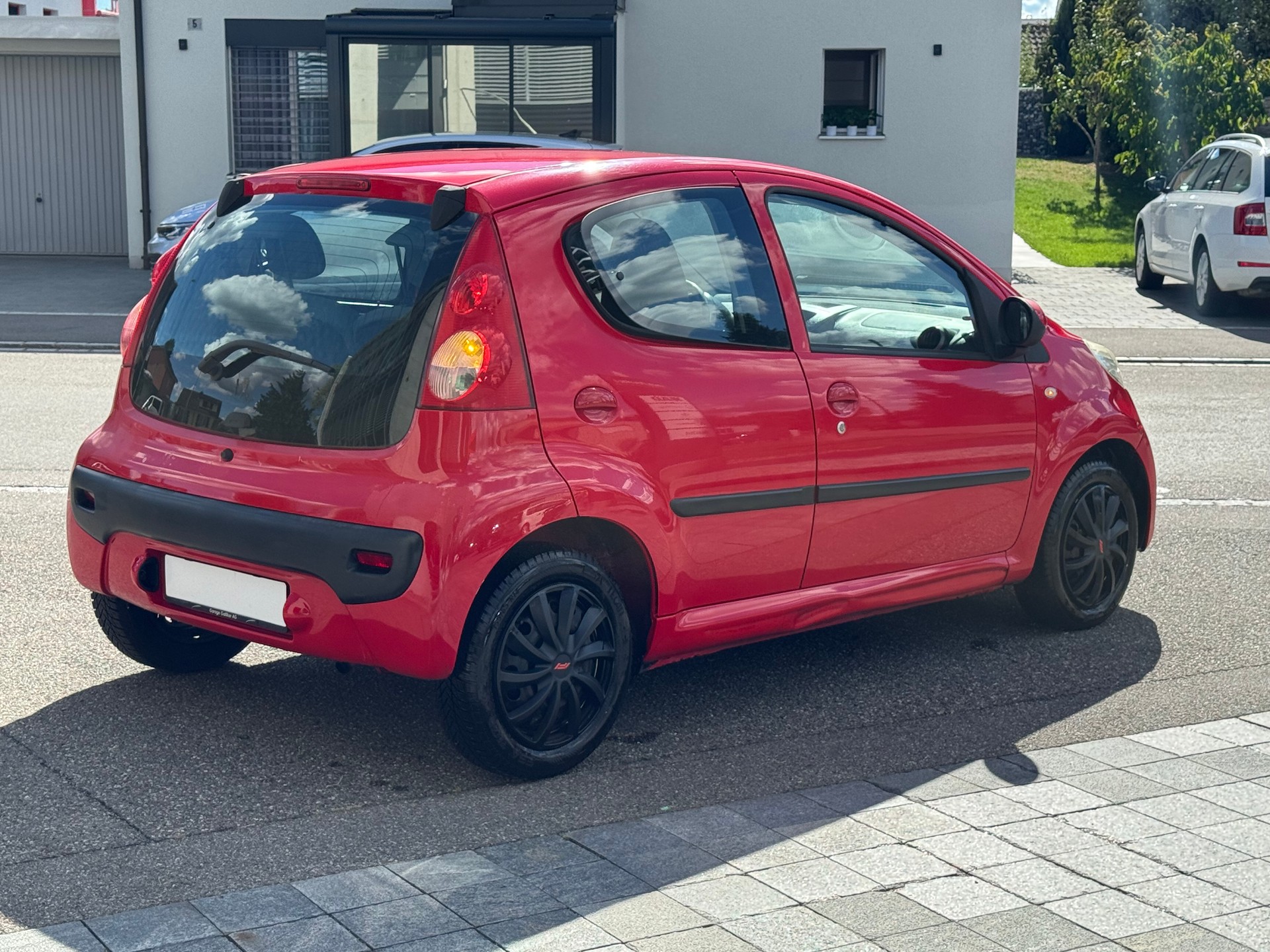 PEUGEOT 107 1.0 City Move 2-Tronic-image-3
