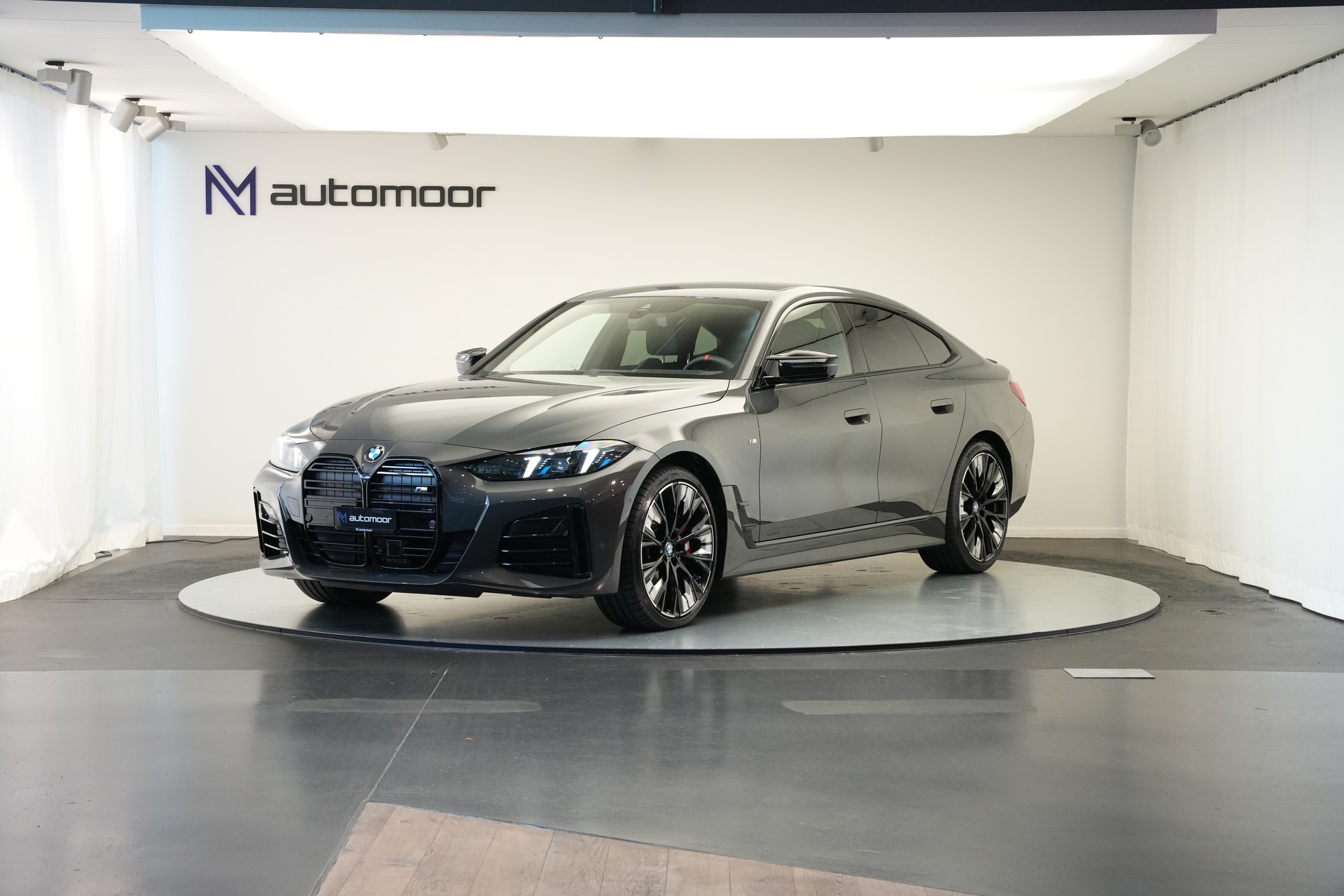 BMW M440i xDrive 48V Gran Coupé M Sport Pro Steptronic *Facelift* *Glasapplikation* *Carbon*-image-0