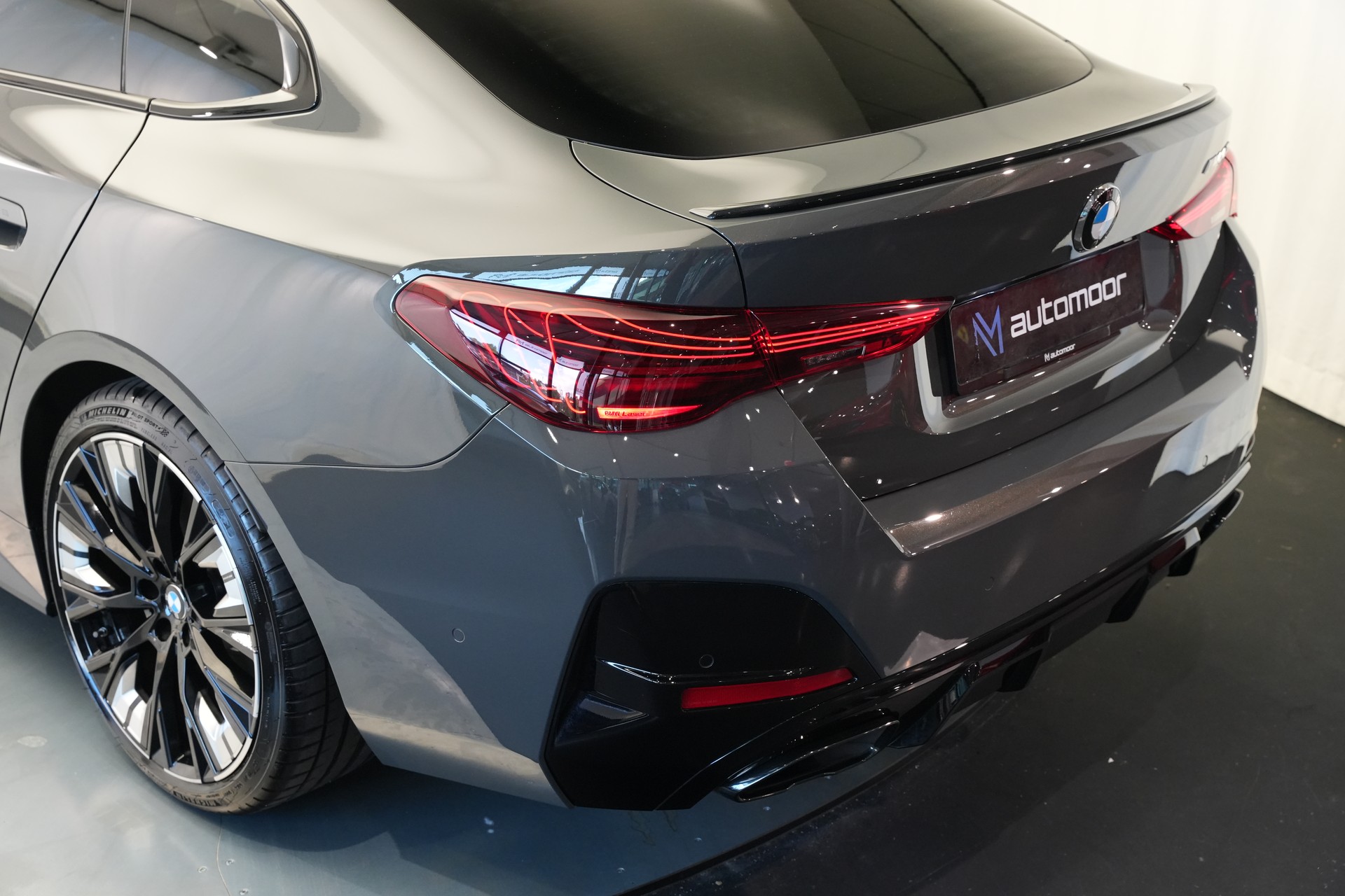 BMW M440i xDrive 48V Gran Coupé M Sport Pro Steptronic *Facelift* *Glasapplikation* *Carbon*-image-42