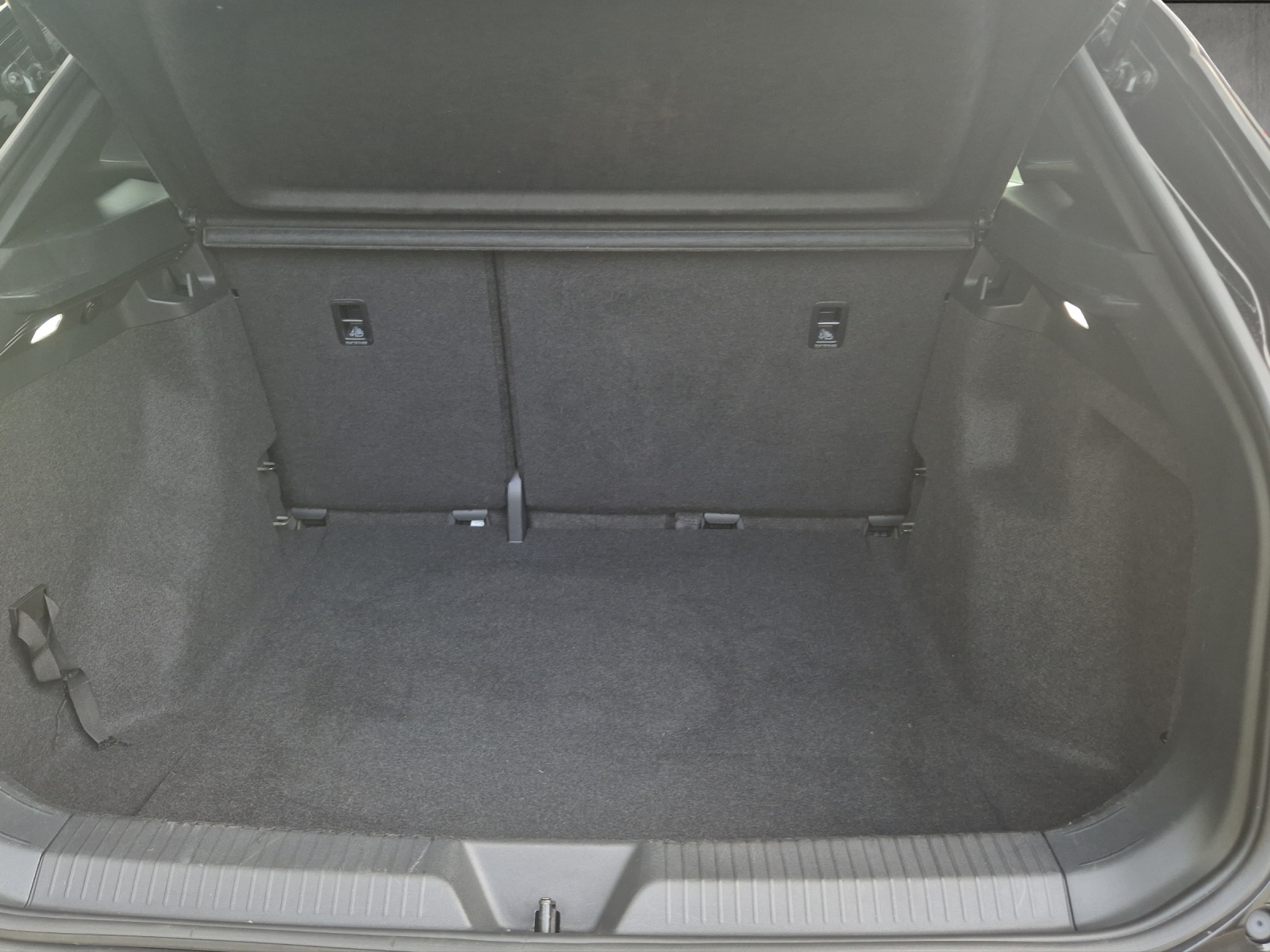 VW ID.4 Pro 77 kWh-image-22