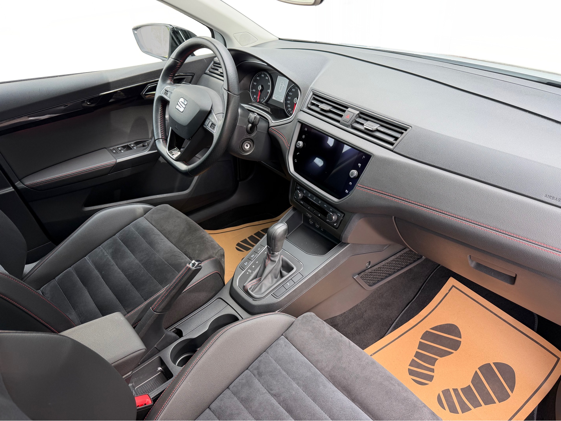 SEAT Ibiza 1.0 EcoTSI DSG Swiss FR *Navi* *Full LED* *ACC*-image-14
