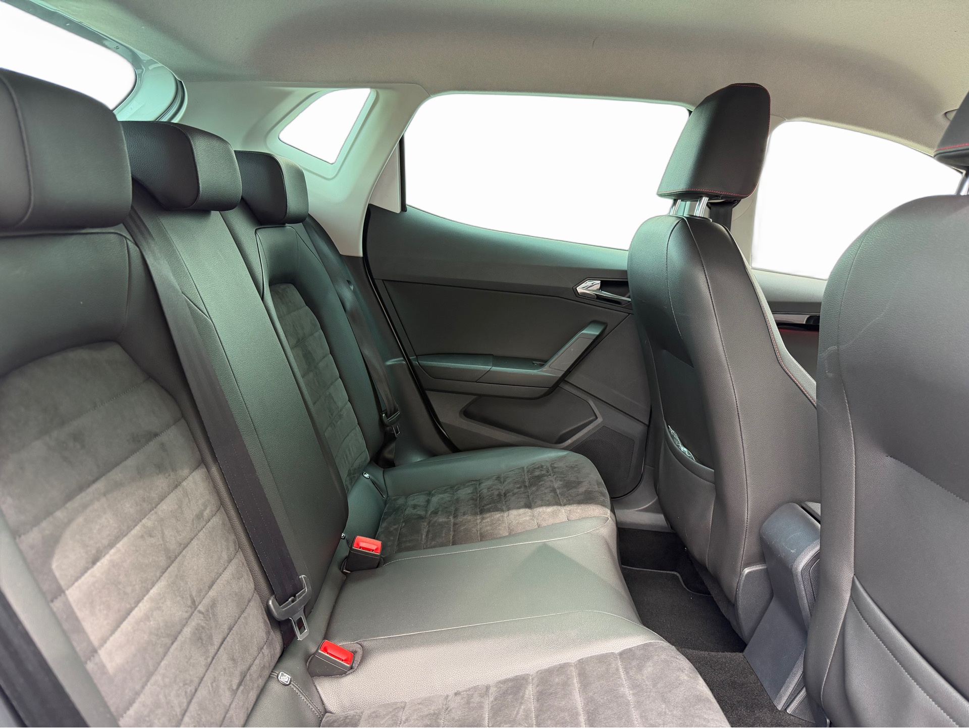 SEAT Ibiza 1.0 EcoTSI DSG Swiss FR *Navi* *Full LED* *ACC*-image-20