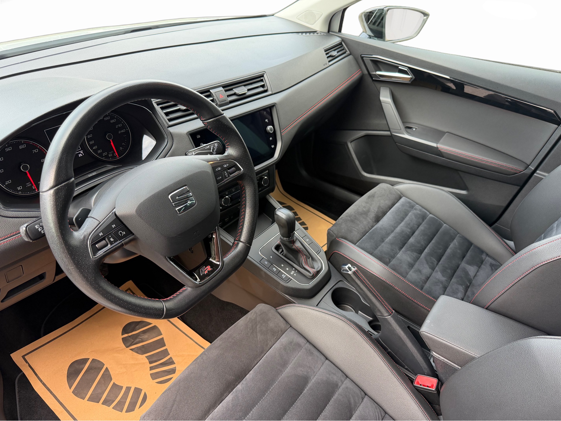 SEAT Ibiza 1.0 EcoTSI DSG Swiss FR *Navi* *Full LED* *ACC*-image-12