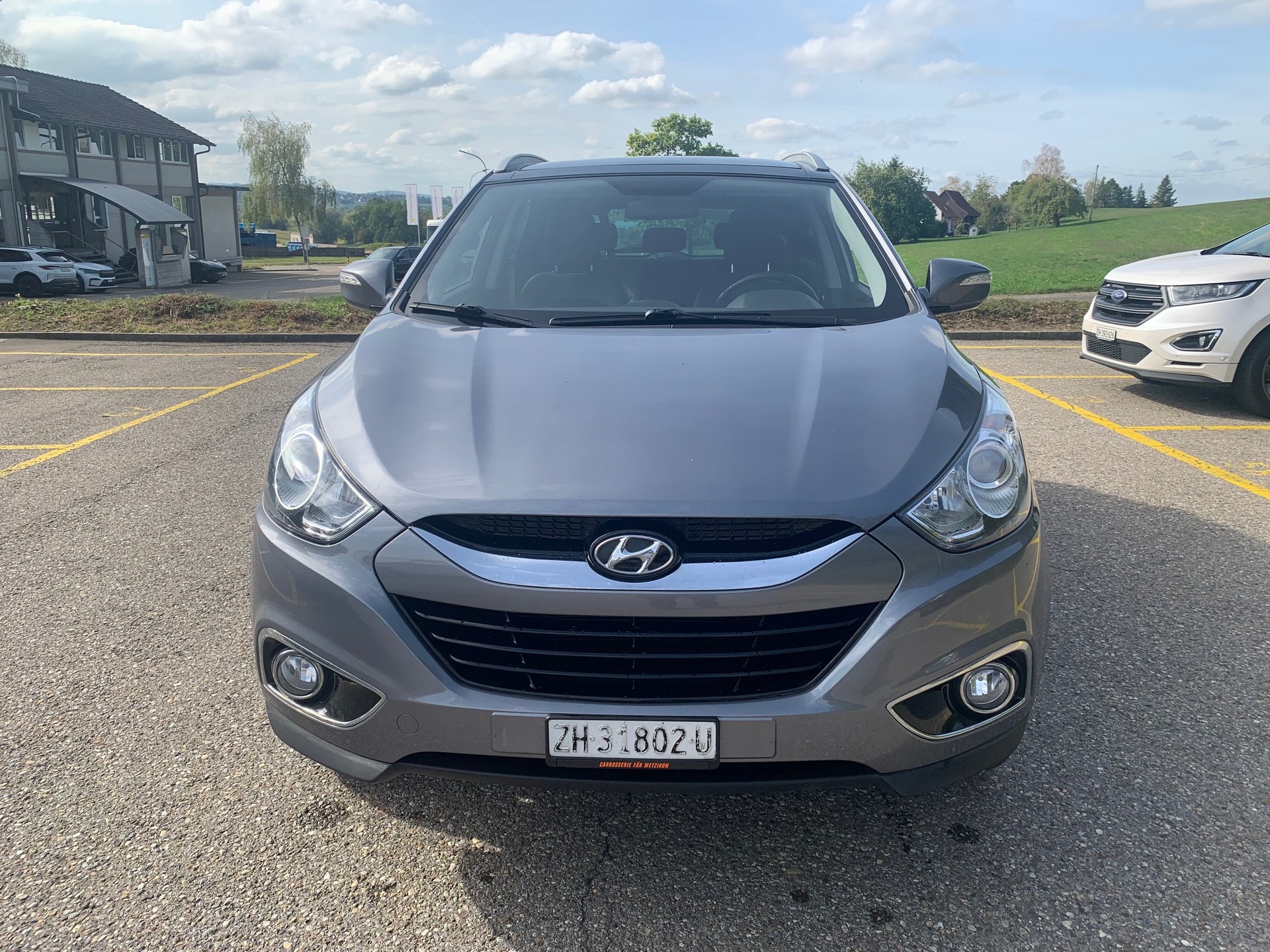 HYUNDAI iX 35 2.0 Premium 4WD-image-1