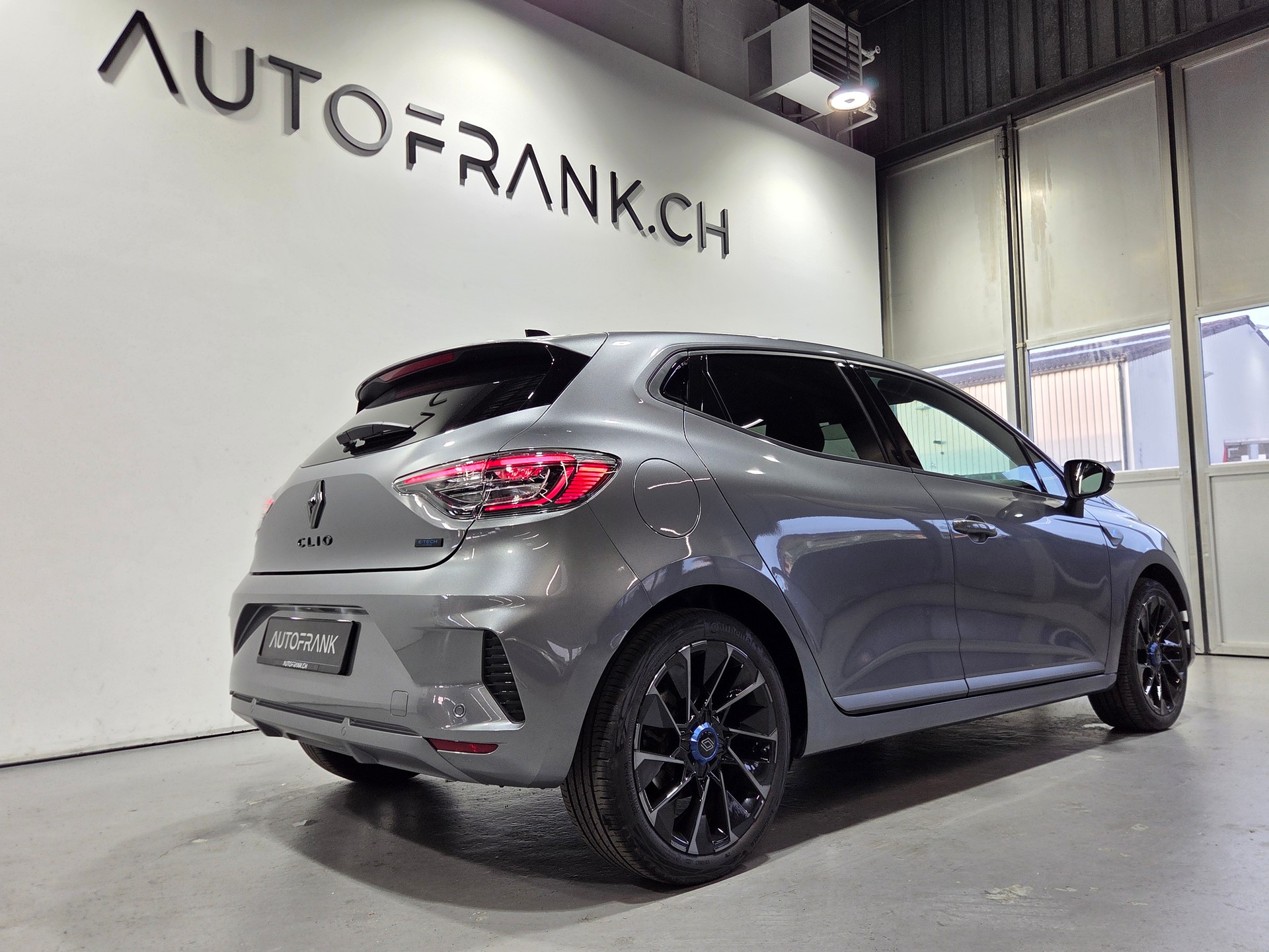 RENAULT Clio 1.6 E-Tech esprit Alpine-image-9