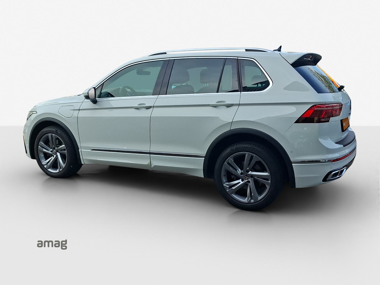 VW Tiguan 1.4TSI PHEV Selection DSG-showroom-element-1