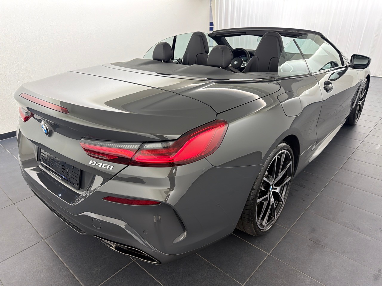 BMW 840i sDrive M Sport Pro-image-2
