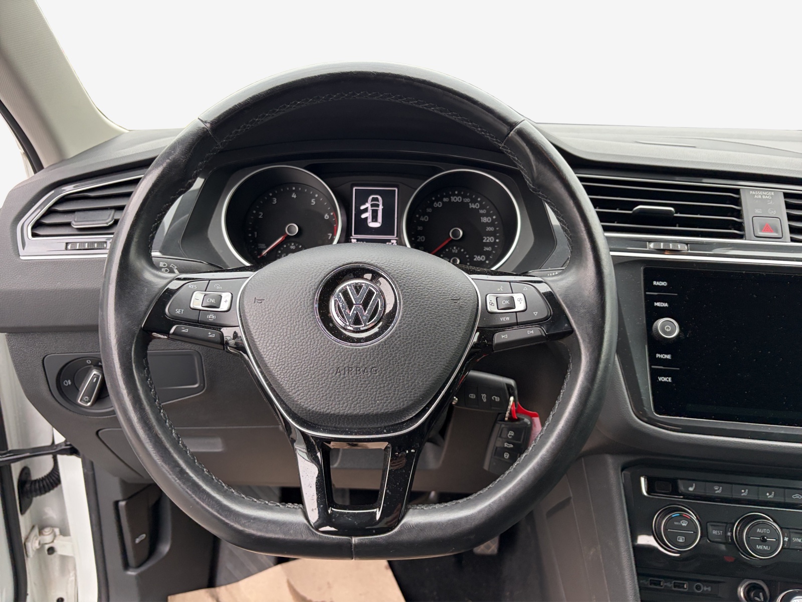 VW Tiguan 1.5TSI Evo Trendline-image-9