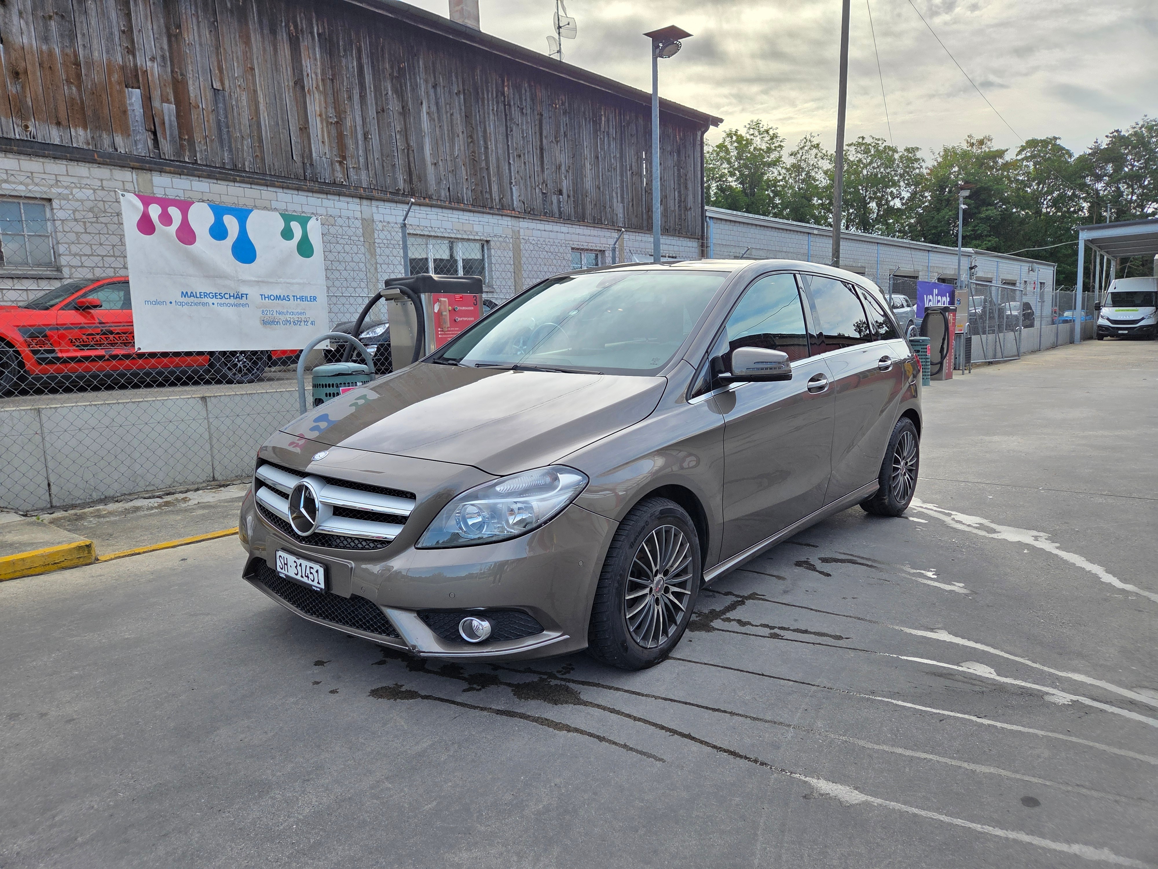Car photo
