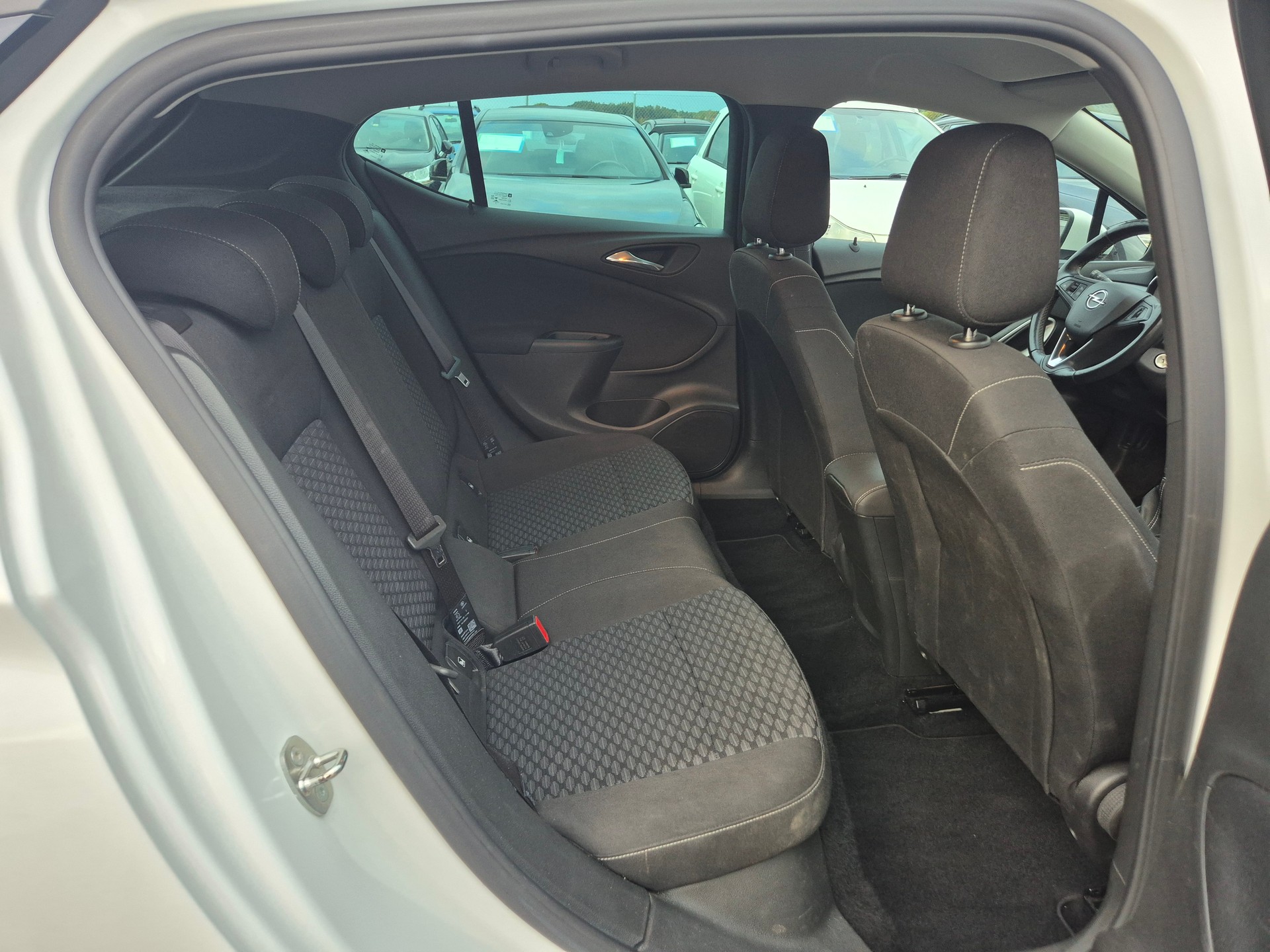 OPEL Astra 1.4i Turbo Enjoy-image-5