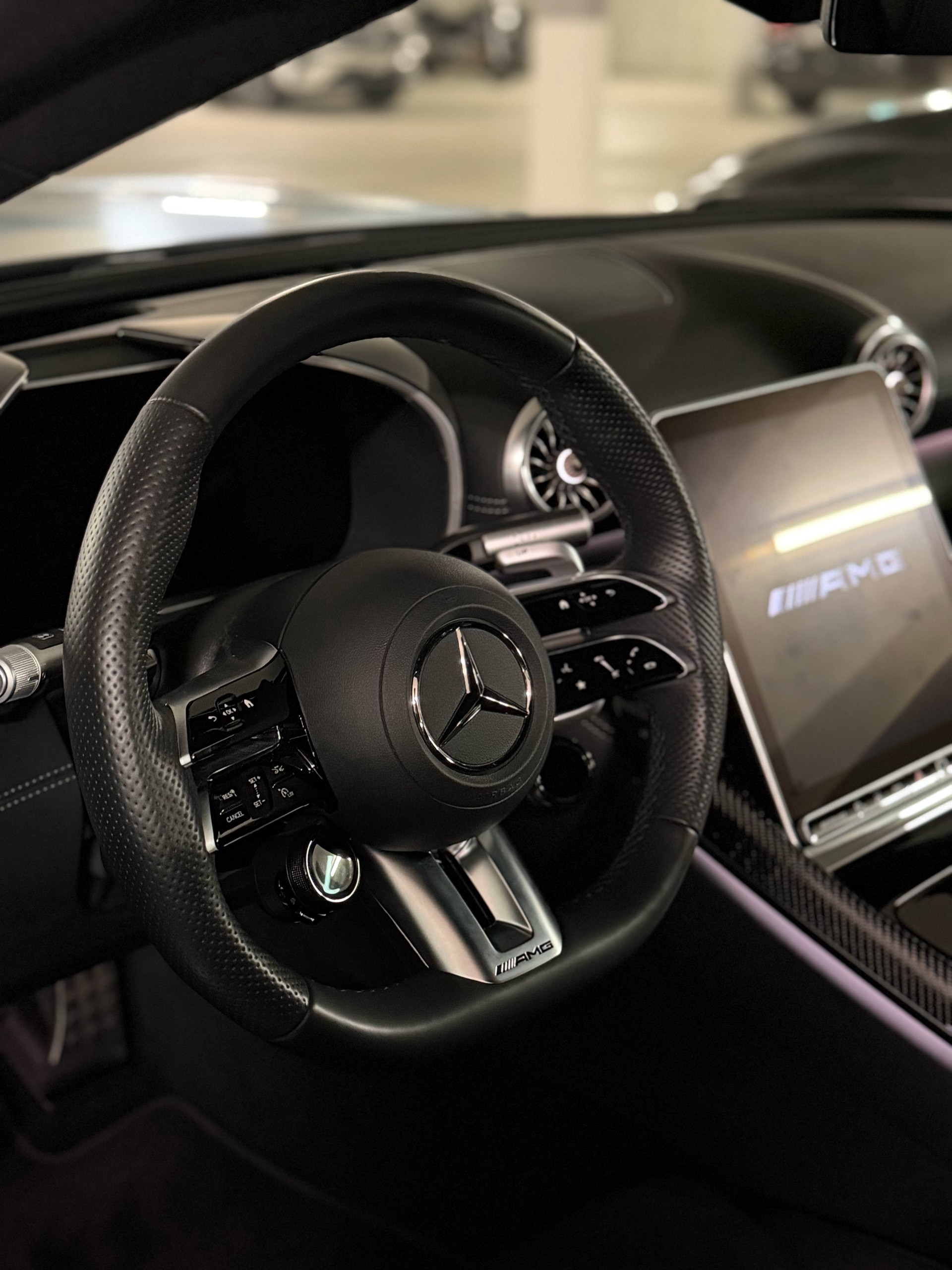 MERCEDES-BENZ AMG SL 63 4matic+ Executive Edition-image-5