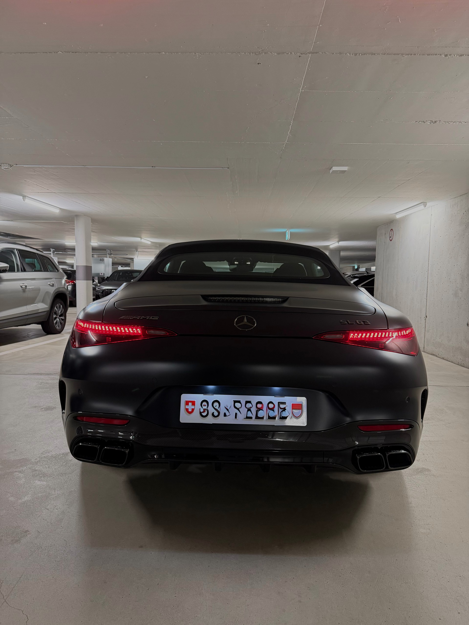 MERCEDES-BENZ AMG SL 63 4matic+ Executive Edition-image-3