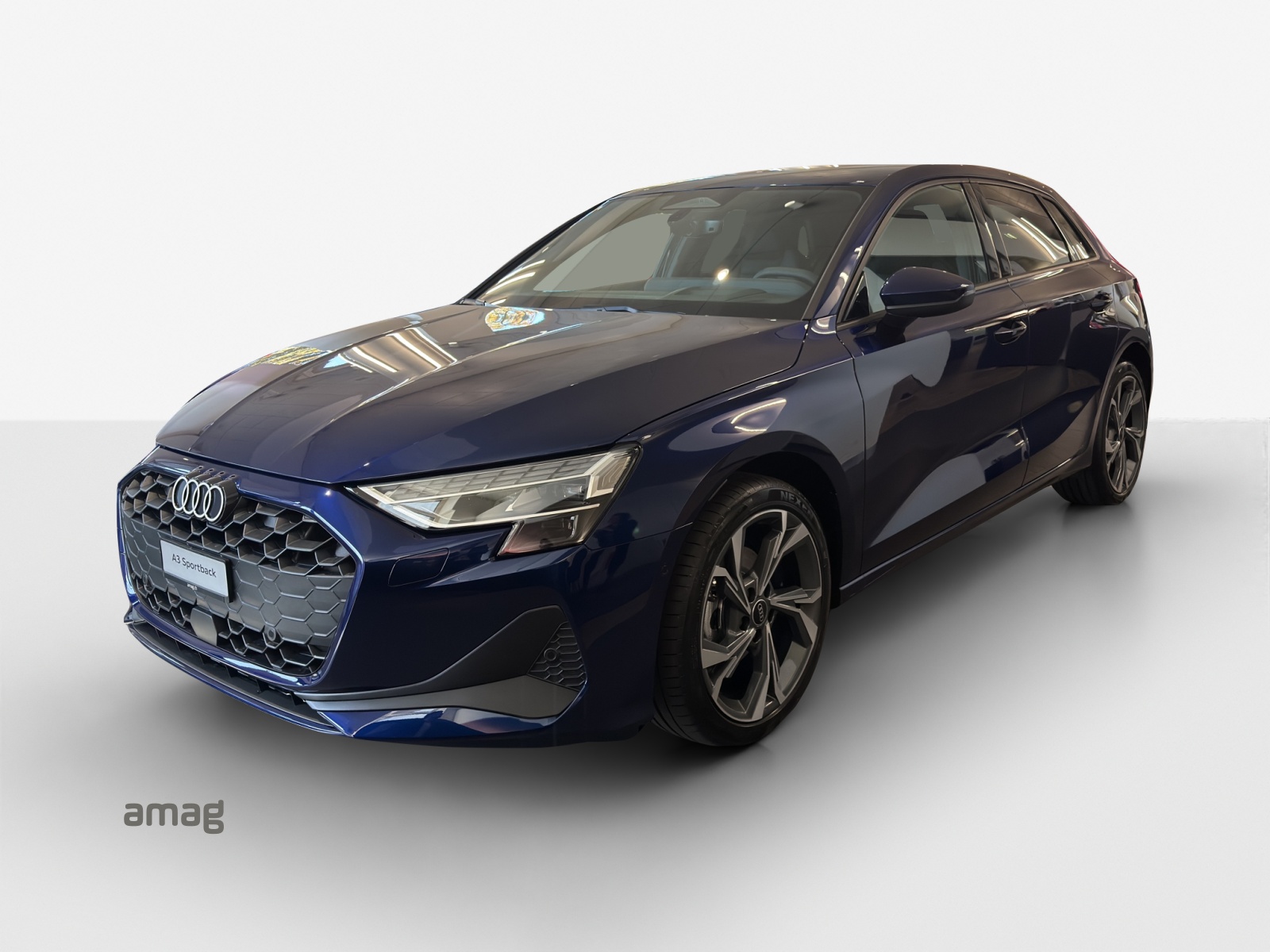AUDI A3 Sportback TFSI 110 kW Attraction S tronic-image-0