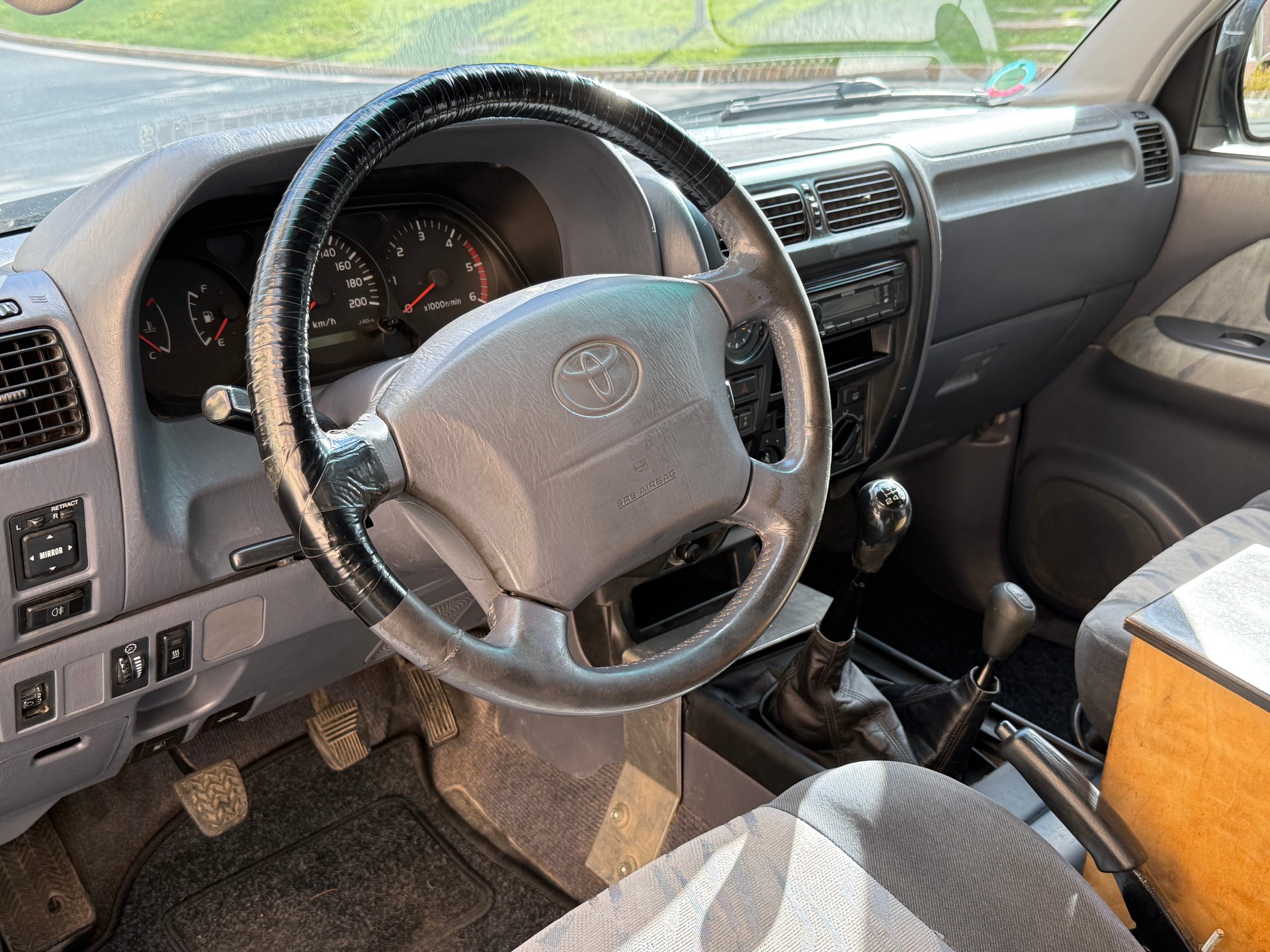 TOYOTA Land Cruiser 300 3.0 TD LX-image-7