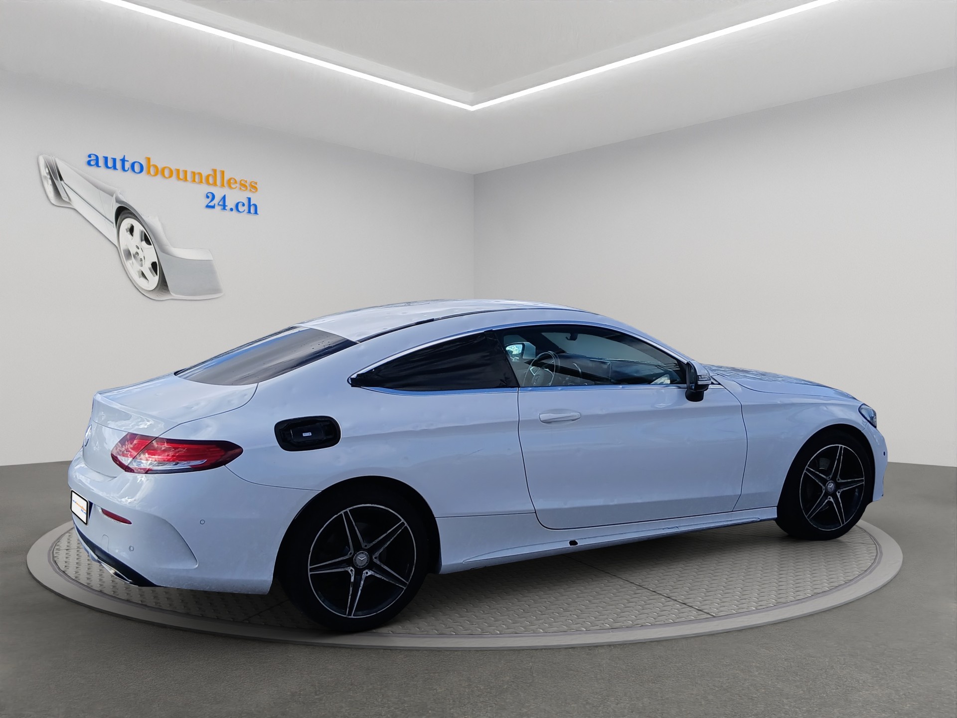 MERCEDES-BENZ C 180 Coupé 7G-Tronic-image-3