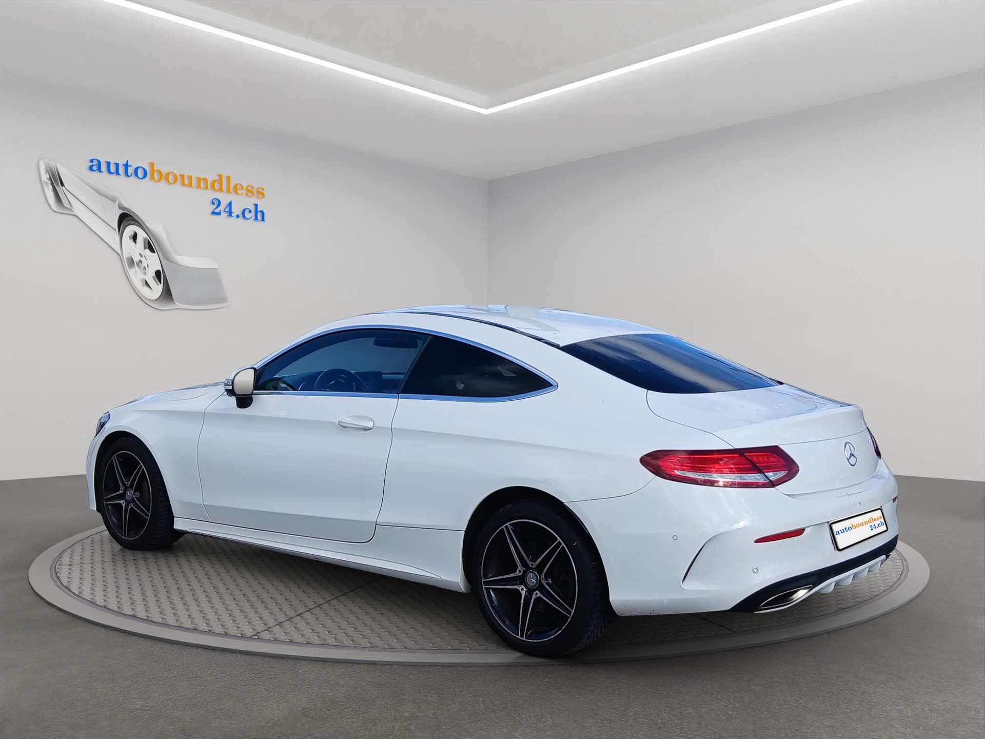 MERCEDES-BENZ C 180 Coupé 7G-Tronic-image-4