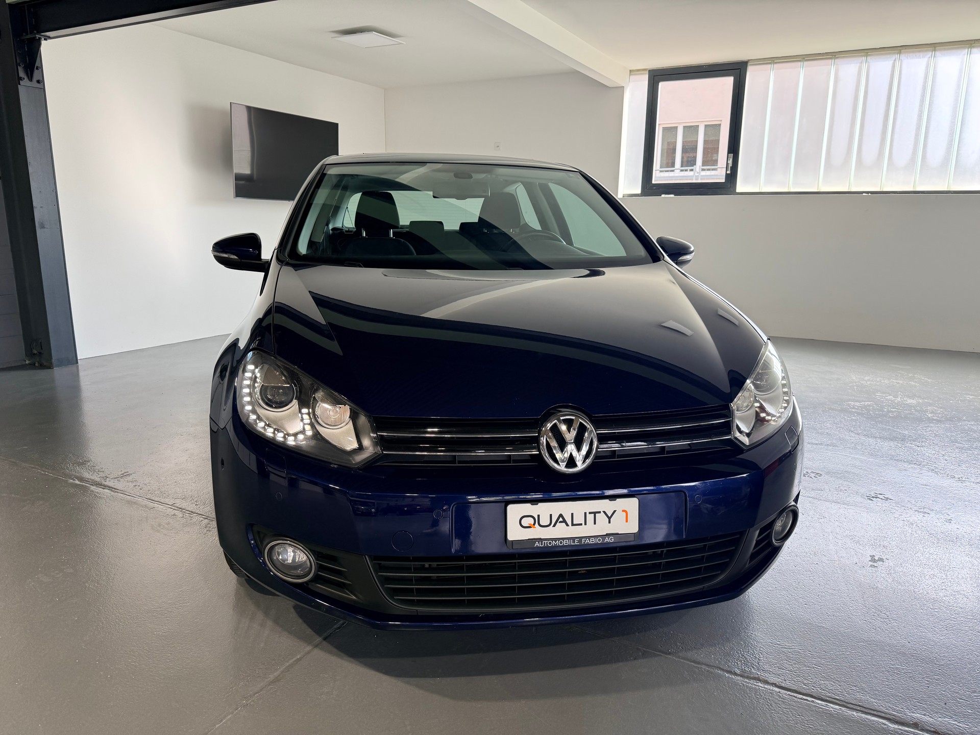VW Golf 1.6 TDI BlueMotion Technology Team DSG-image-0