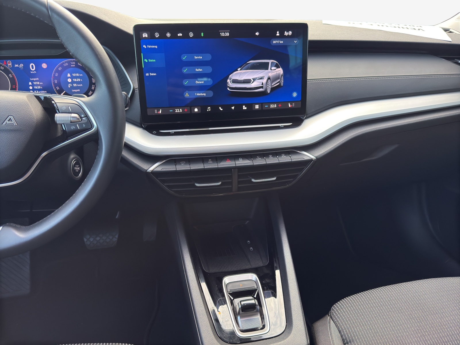 SKODA Octavia Combi 1.5 TSI mHEV DSG Dynamic-image-10
