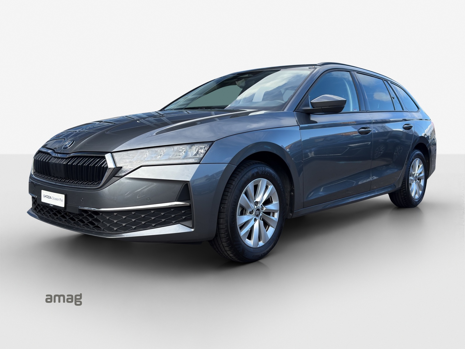 SKODA Octavia Combi 1.5 TSI mHEV DSG Dynamic-image-0