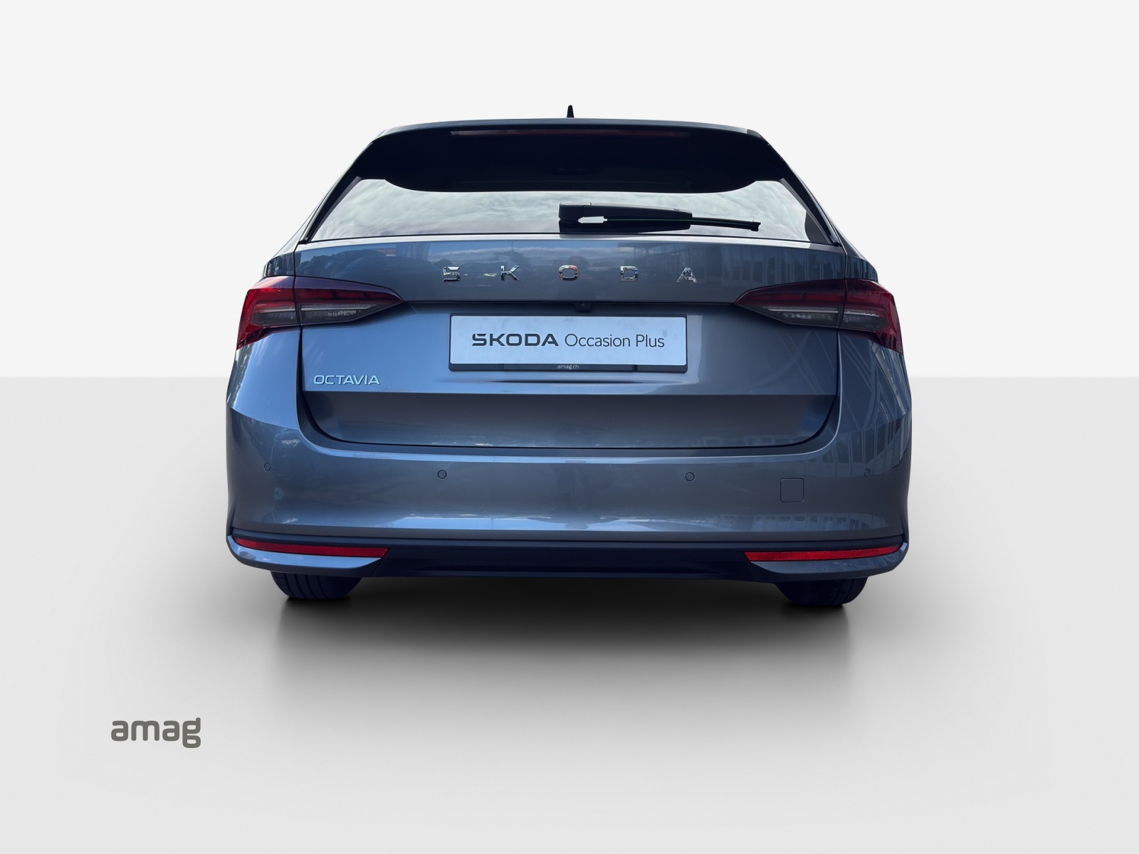 SKODA Octavia Combi 1.5 TSI mHEV DSG Dynamic-image-3