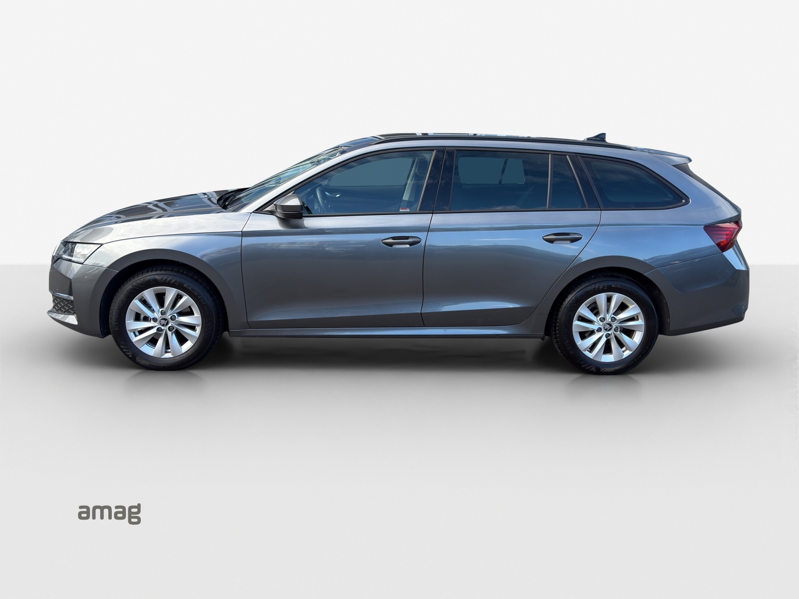 SKODA Octavia Combi 1.5 TSI mHEV DSG Dynamic-image-1