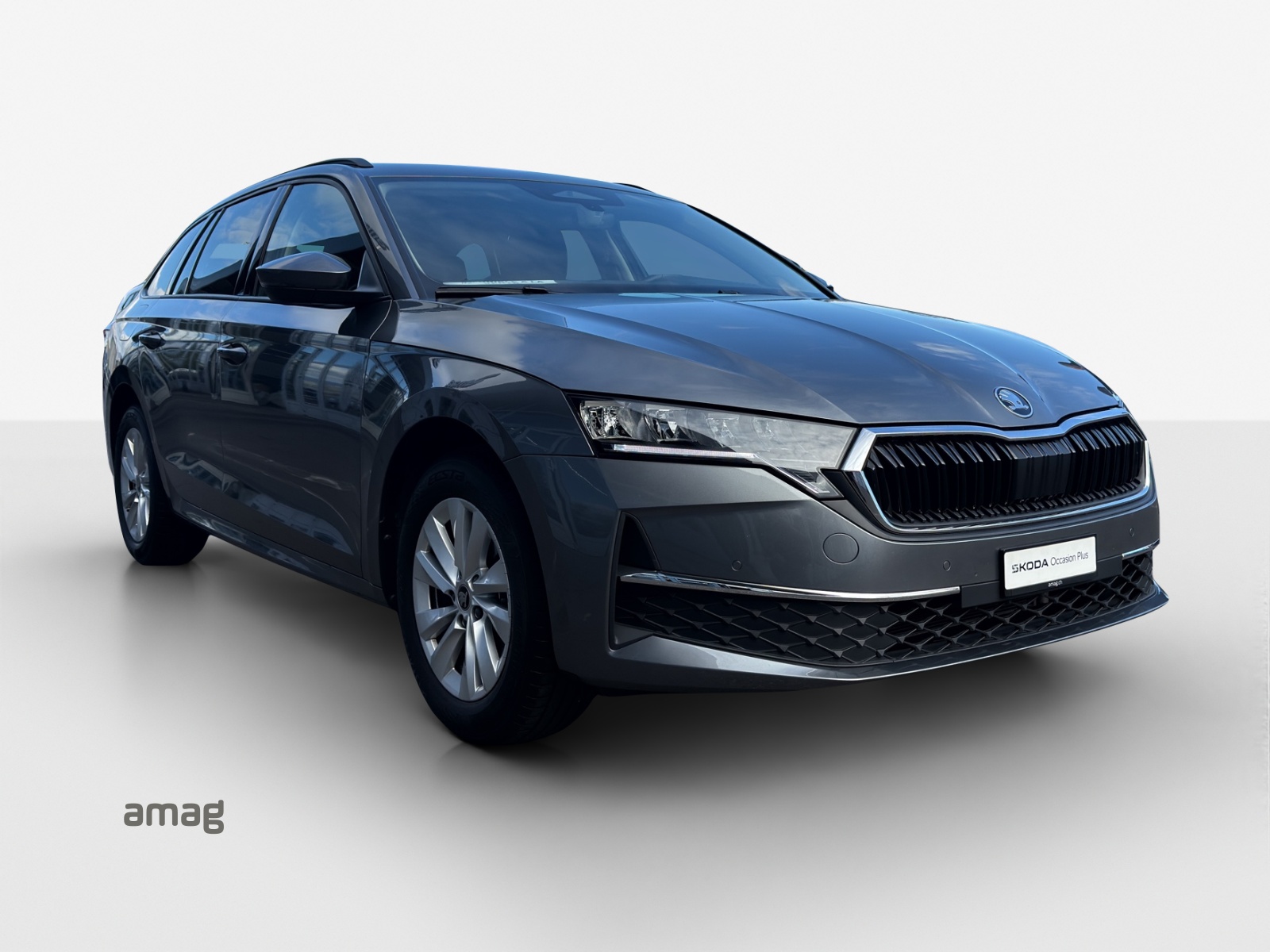 SKODA Octavia Combi 1.5 TSI mHEV DSG Dynamic-image-5