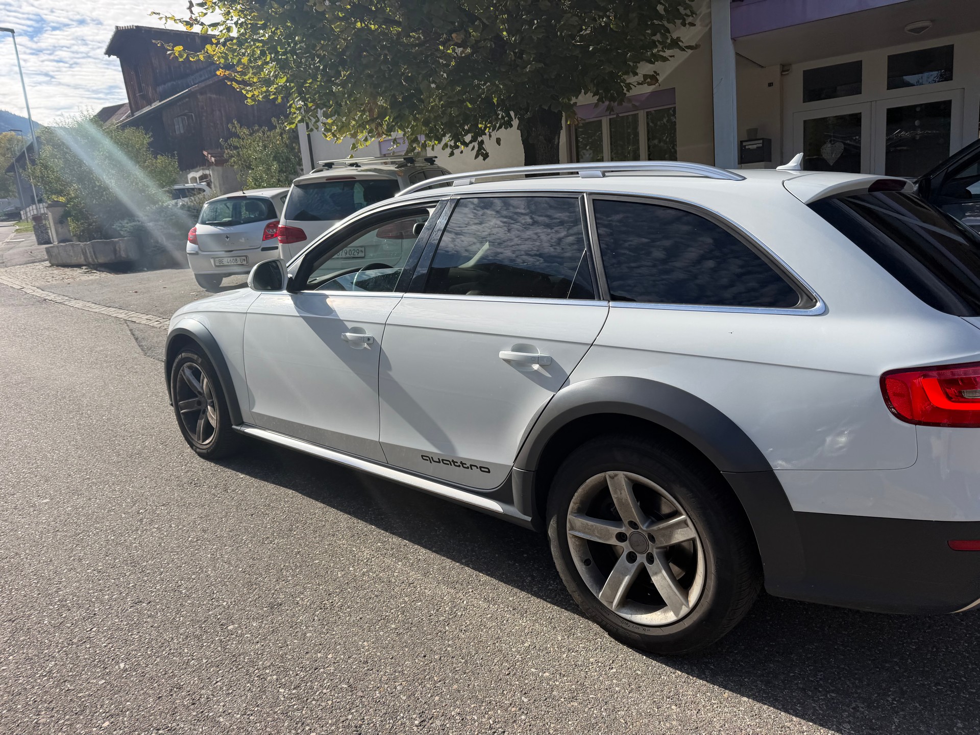 AUDI A4 allroad 3.0 TDI quattro S-tronic-image-7
