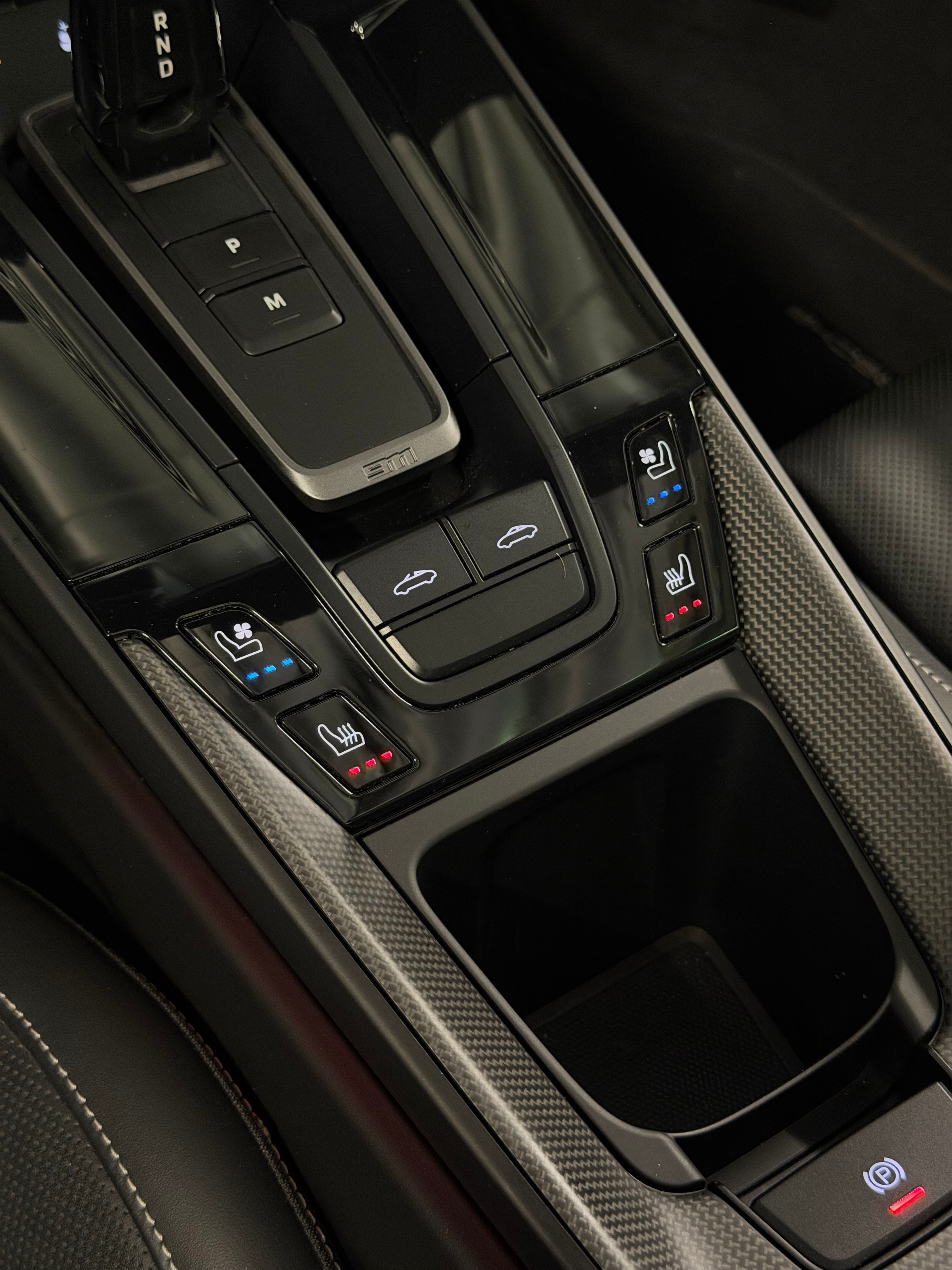 Image PORSCHE 911 911 Carrera 4 Cabriolet GTS PDK