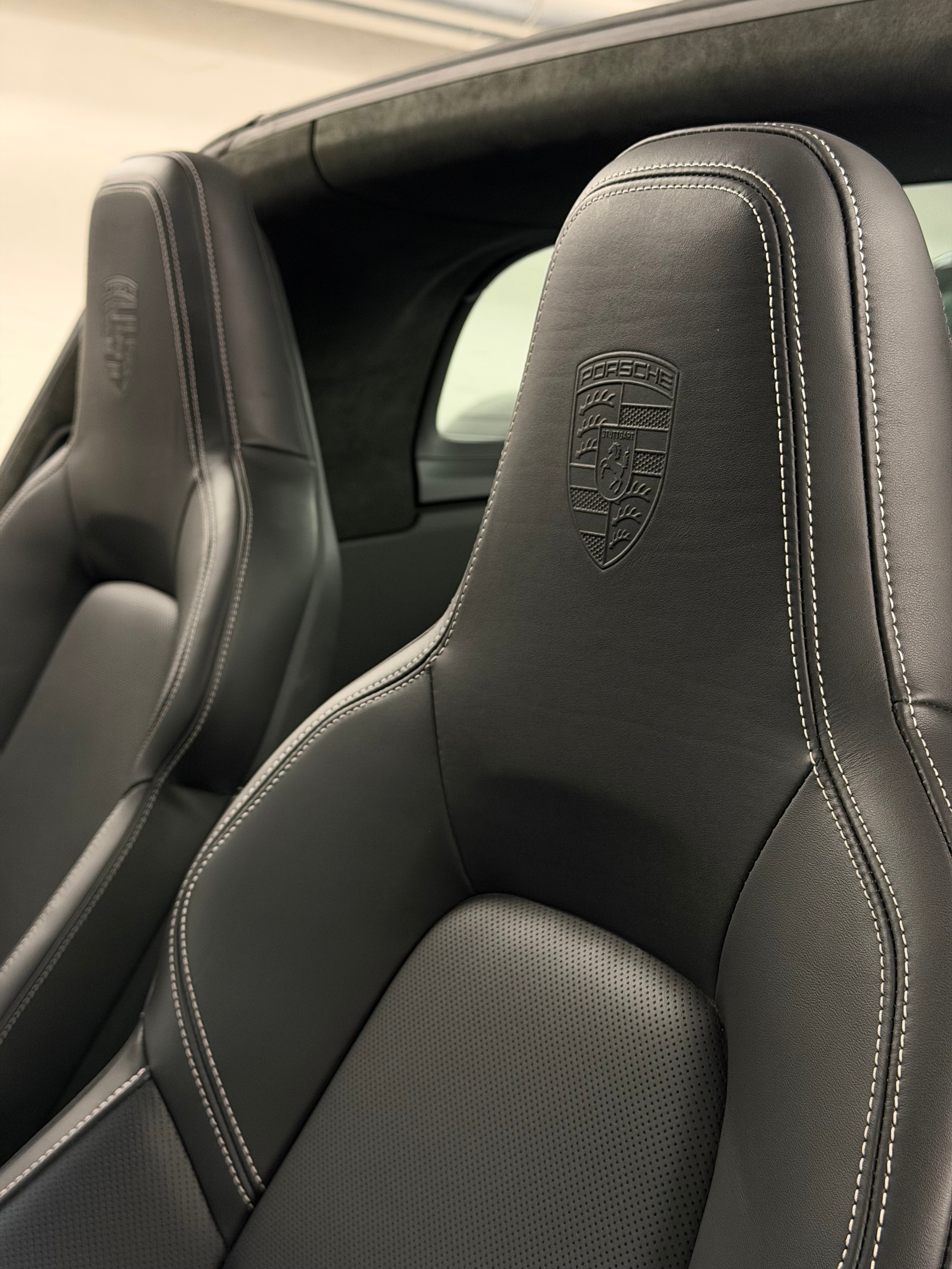 Image PORSCHE 911 911 Carrera 4 Cabriolet GTS PDK