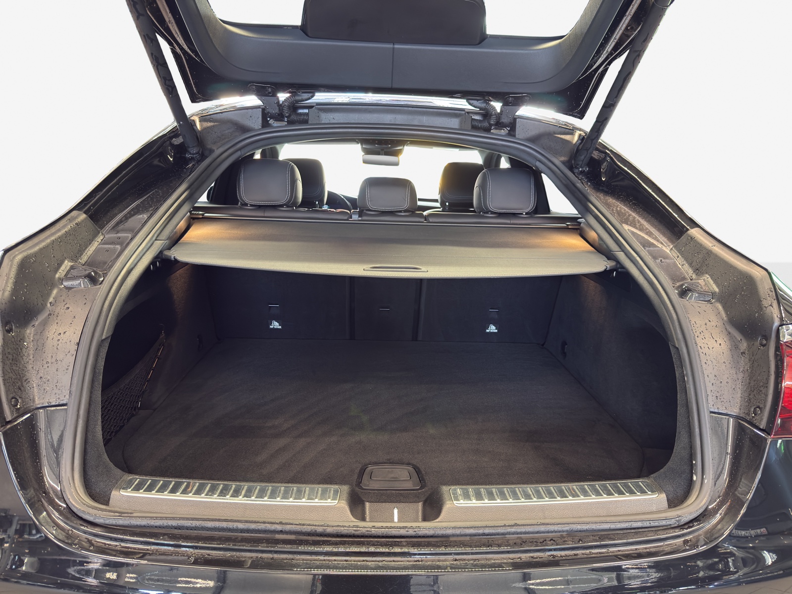 MERCEDES-BENZ GLC Coupé 63 S AMG 4Matic 9G-Tronic-image-12