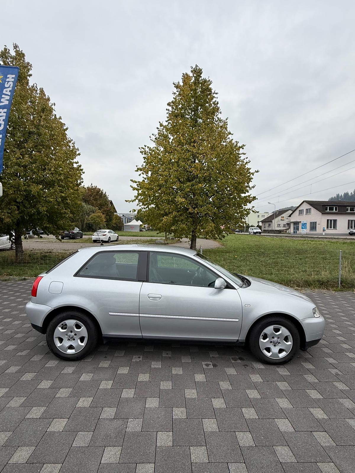 AUDI A3 1.8 T Ambition-image-1