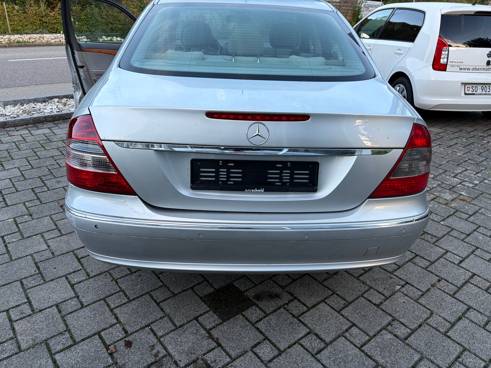 MERCEDES-BENZ E 350 V6 4matic-image-5