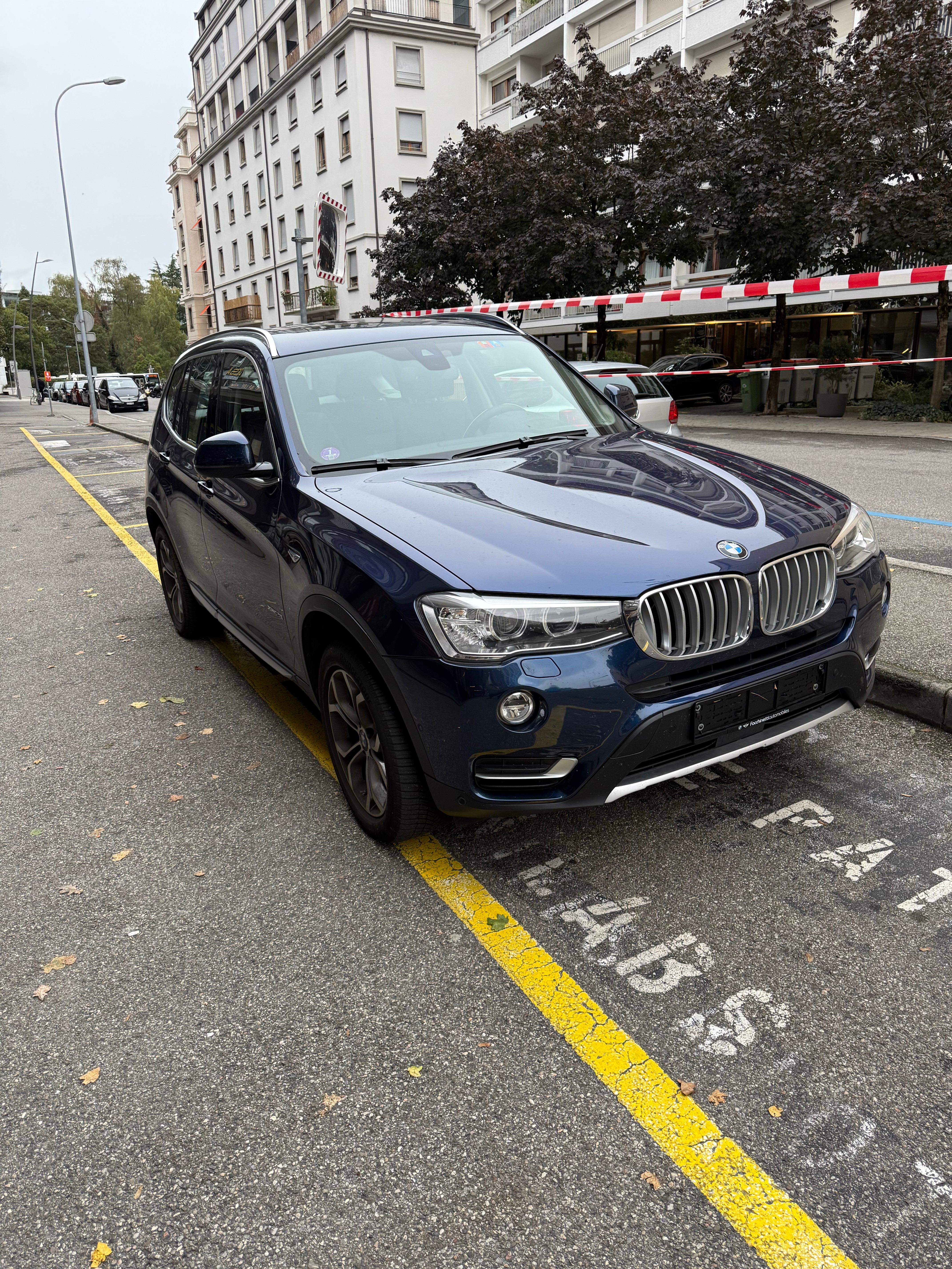 Car photo