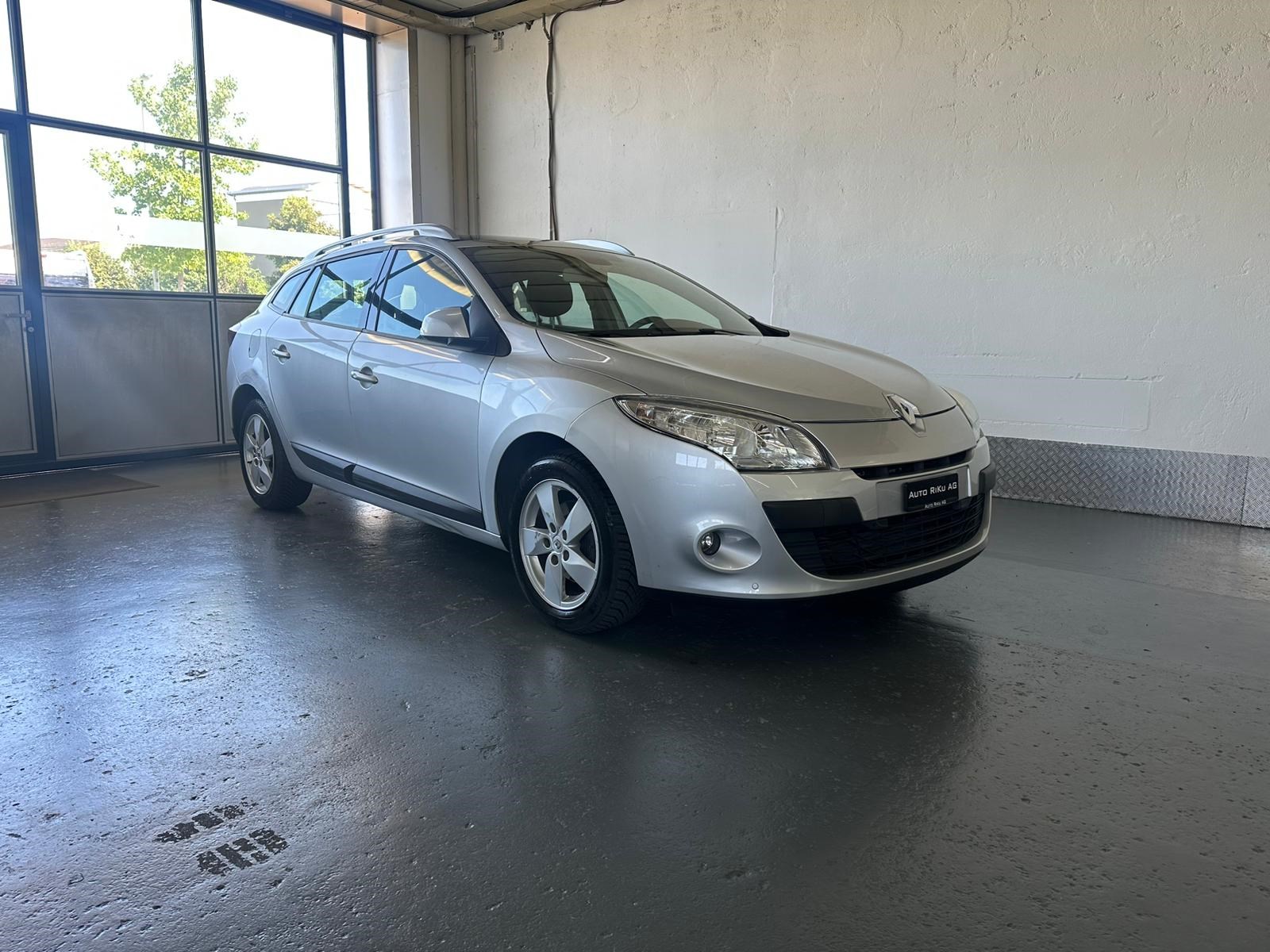 RENAULT Mégane Grandtour 1.4 16V Turbo Expression-image-1