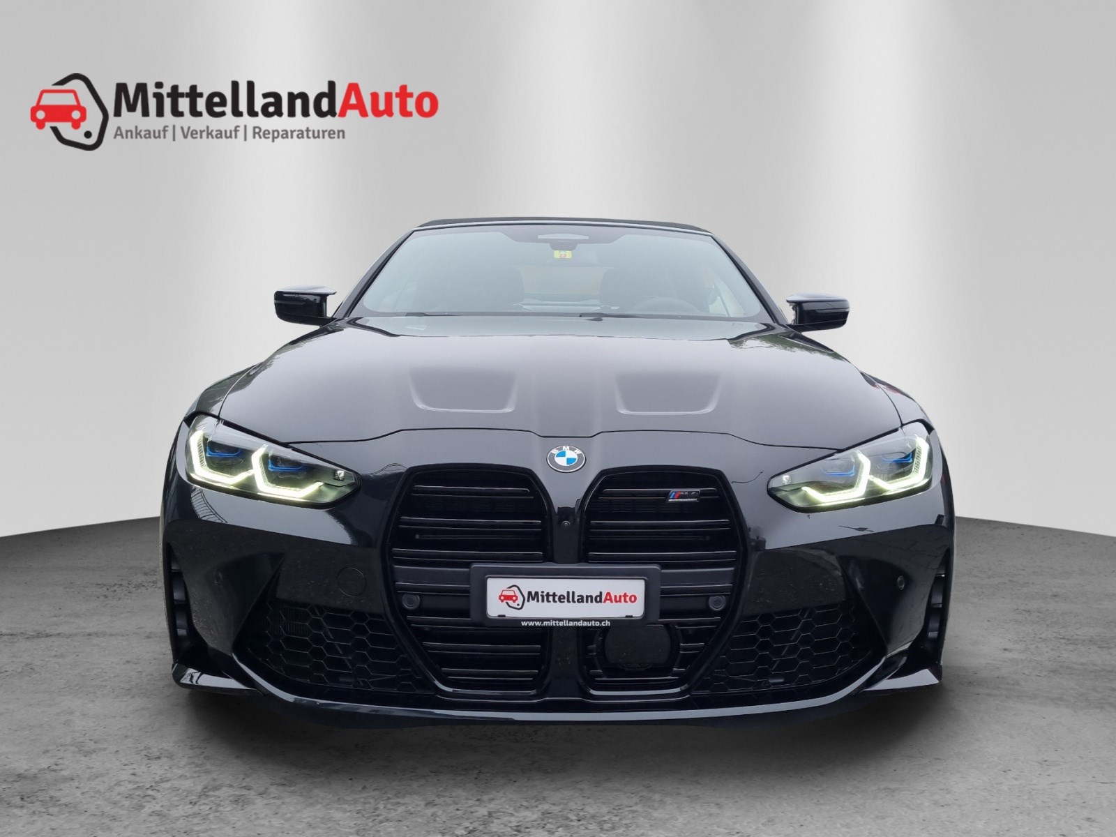 BMW M4 Cabrio Competition M xDrive-image-1
