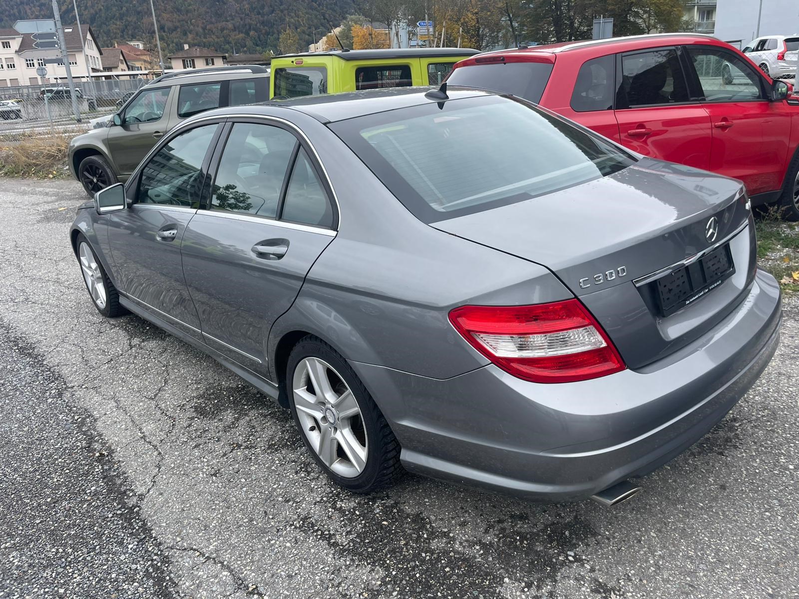 MERCEDES-BENZ C 300 (280) Avantgarde 4Matic 7G-Tronic-image-2