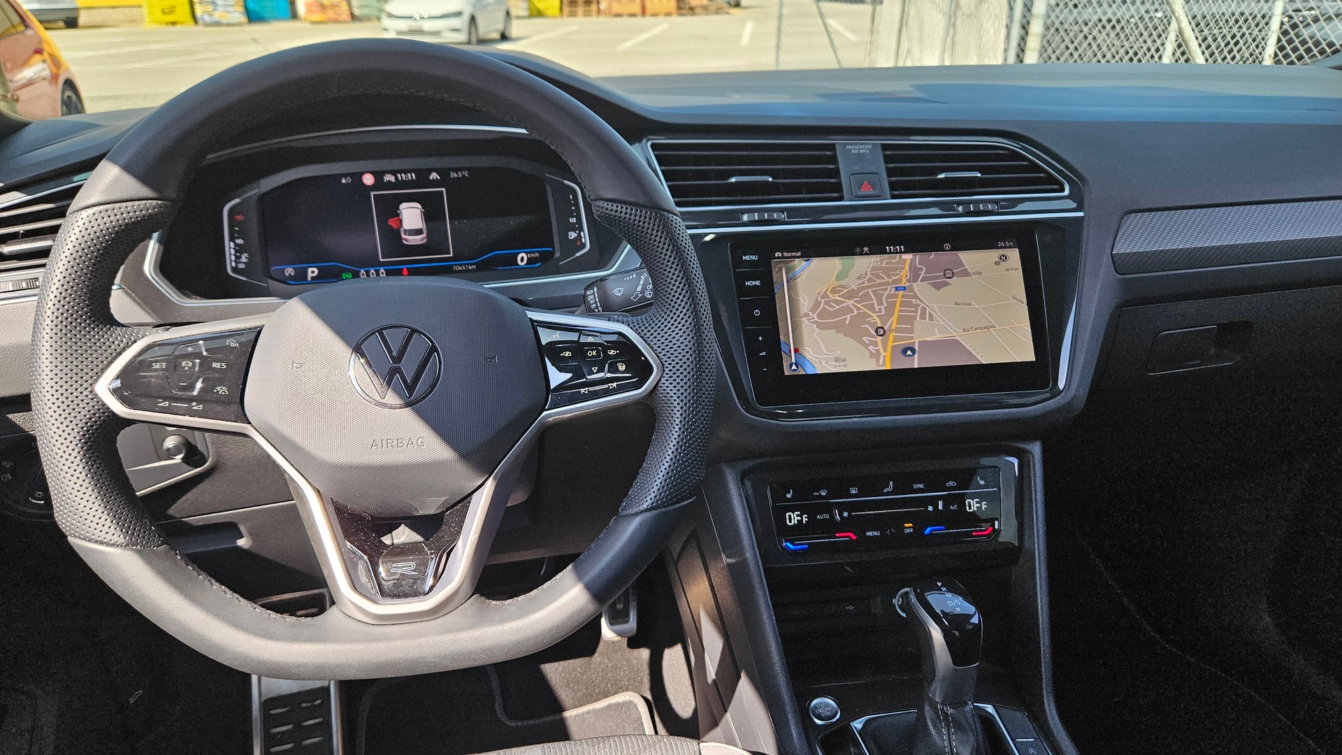 VW Tiguan 2.0 TDI SCR R-Line 4Motion DSG-image-6