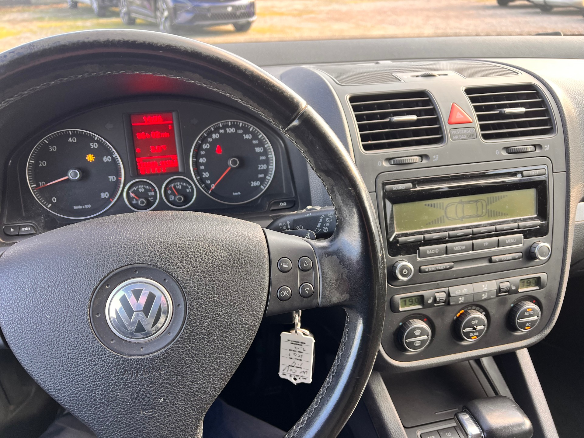 VW T5 Multivan Startline 2.5 TDI Tiptronic-image-6