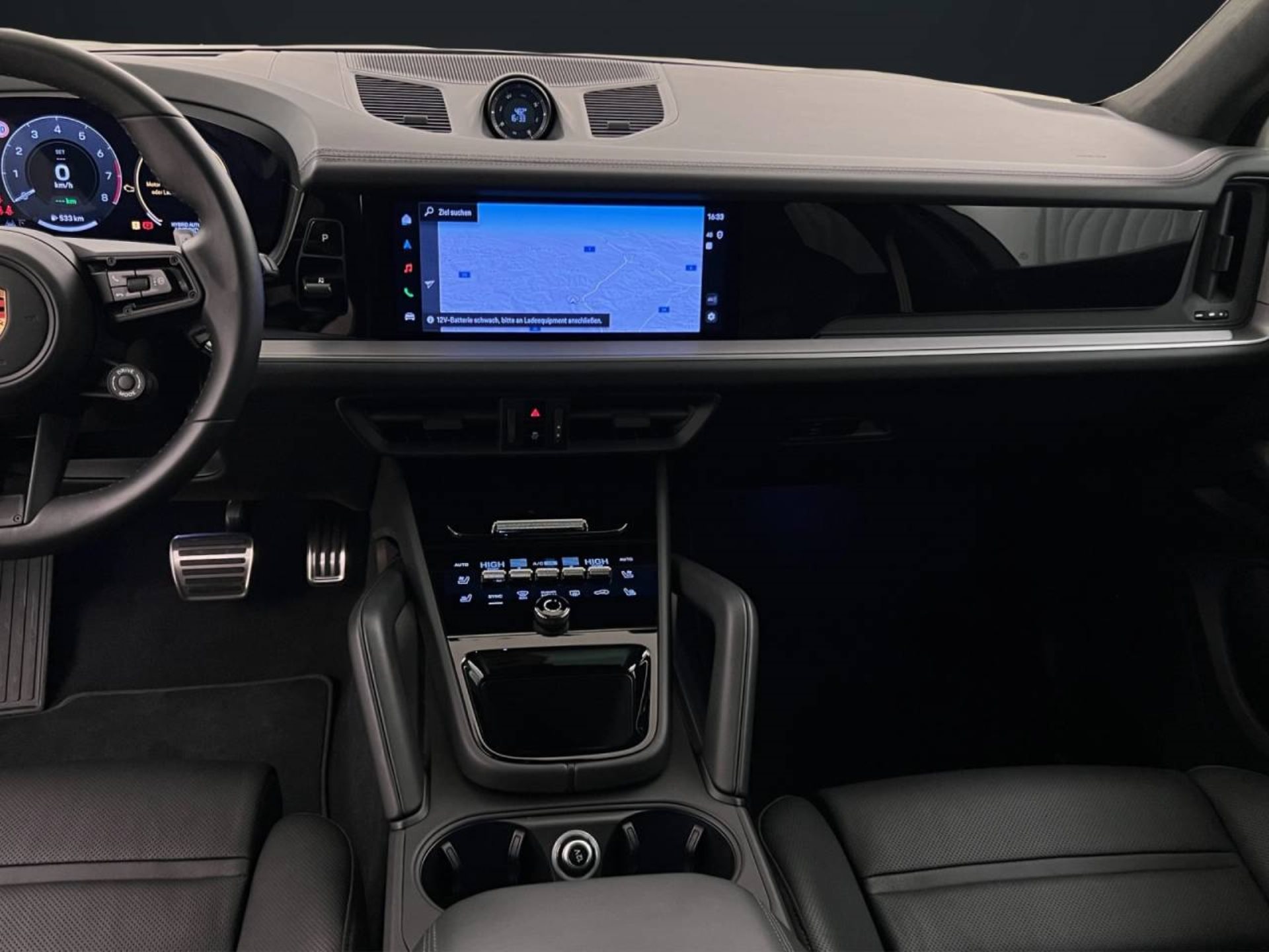 PORSCHE Cayenne S E-Hybrid-image-14
