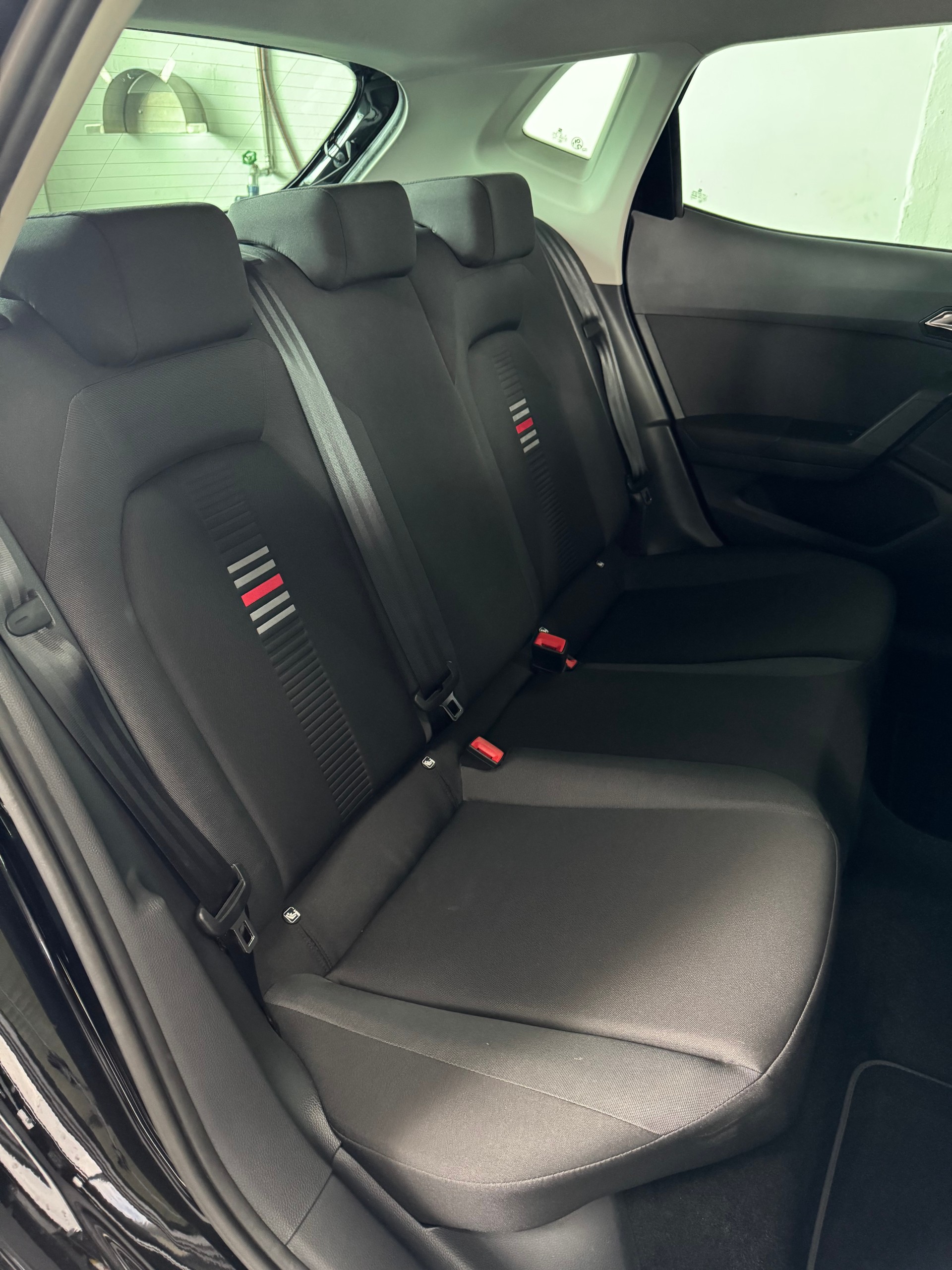 SEAT Ibiza 1.6TDI CR Swiss FR-image-21