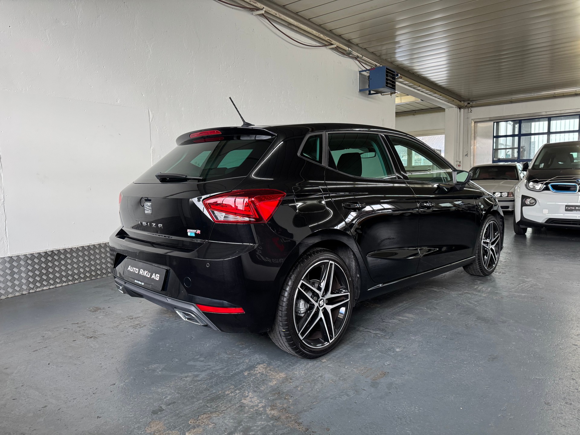 SEAT Ibiza 1.6TDI CR Swiss FR-image-9